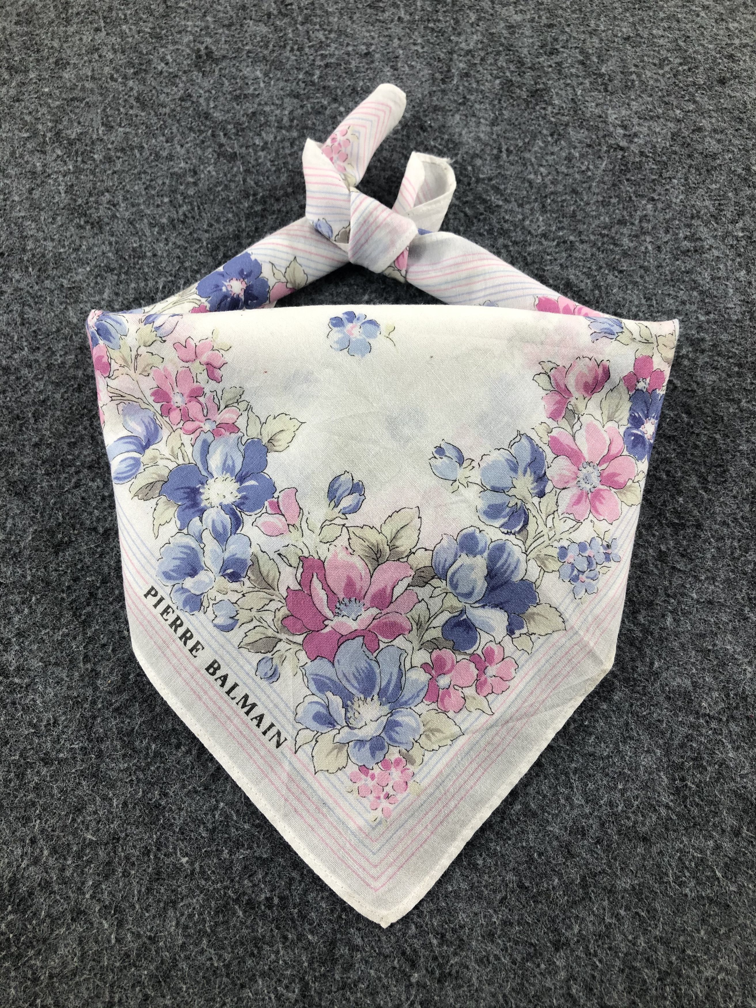 Pierre Balmain × Vintage Pierre Balmain Handkerchief / Bandana / Neckerchief Size ONE SIZE - 1 Thumbnail