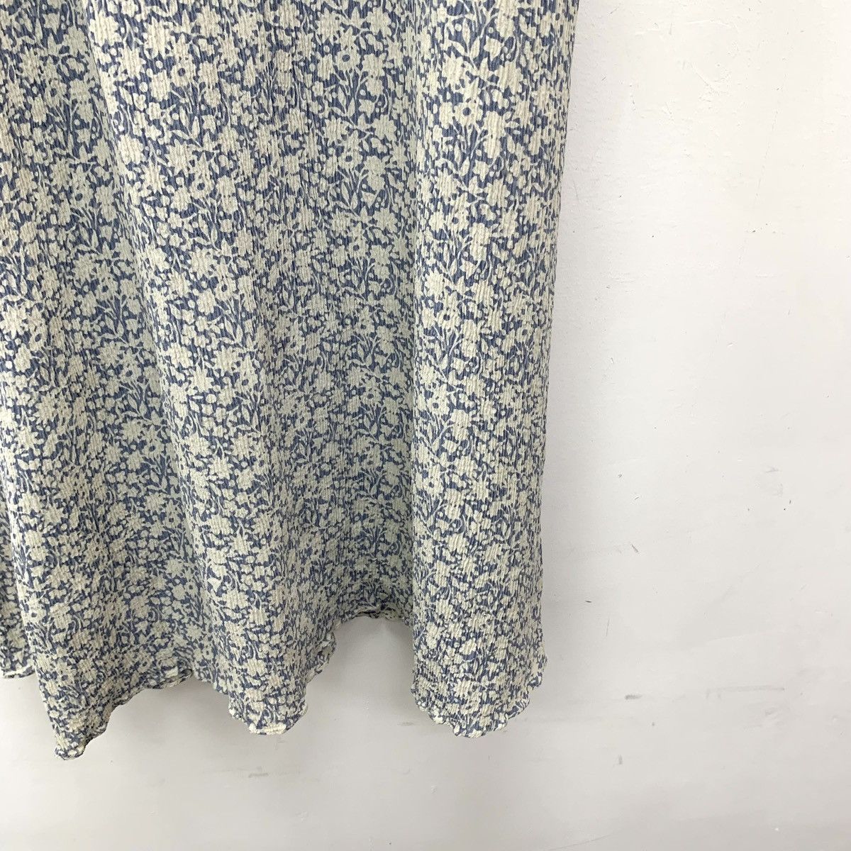 Celine Celine All-over Floral Print Silk Short Sleeve Dress K26WX Size XXS / US 00 / IT 34 - 5 Thumbnail