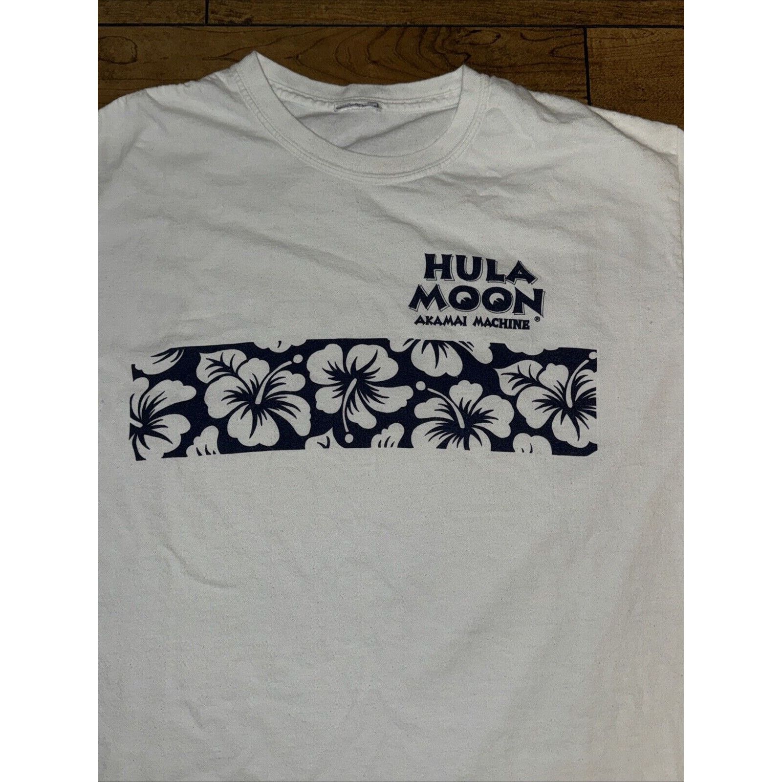 Vintage Moon Eyes Car Hawaii Floral T-Shirt White L 20x26 Hula Moon Size US L / EU 52-54 / 3 - 2 Thumbnail