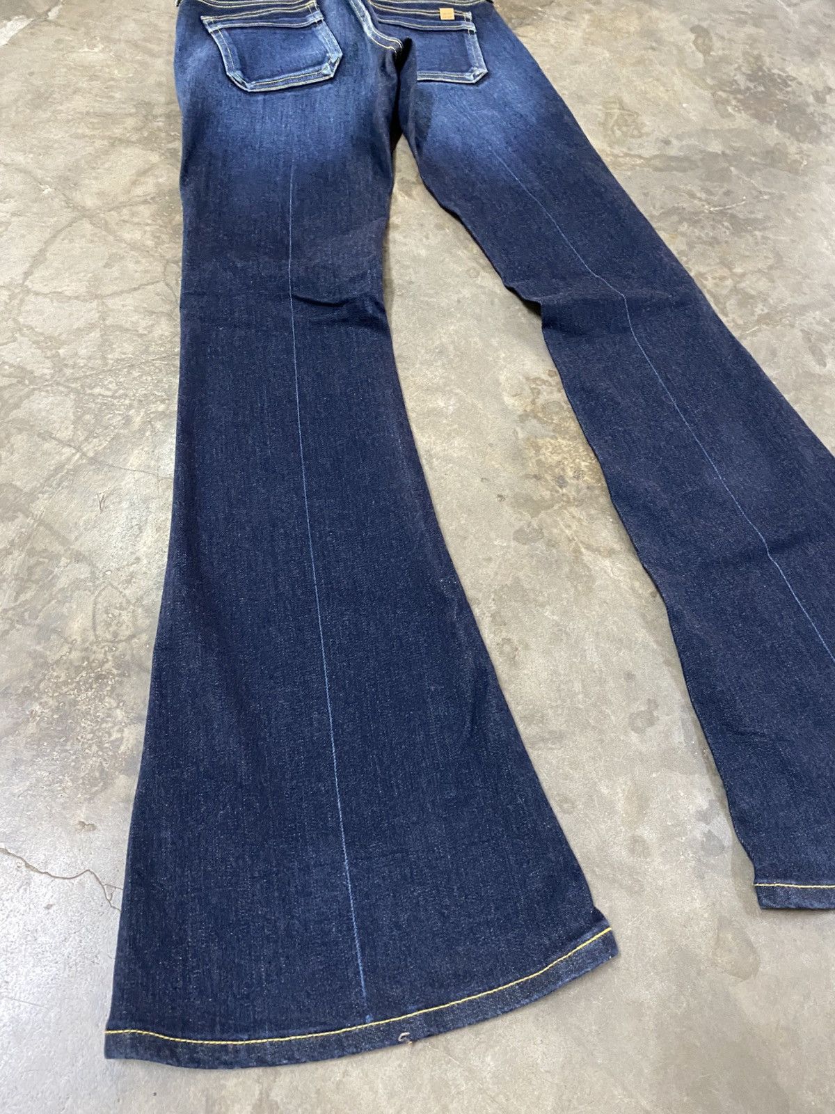 Edwin × If Six Was Nine × Le Grande Bleu (L.G.B.) Super Flare Something Neo Jean Pour Femme p188 Size 26" / US 2 / IT 38 - 3 Thumbnail