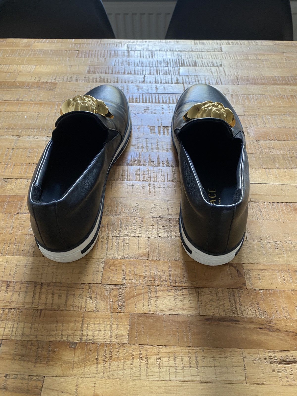Versace Versace Medusa Slip-On Sneakers Size US 9 / EU 42 - 6 Thumbnail