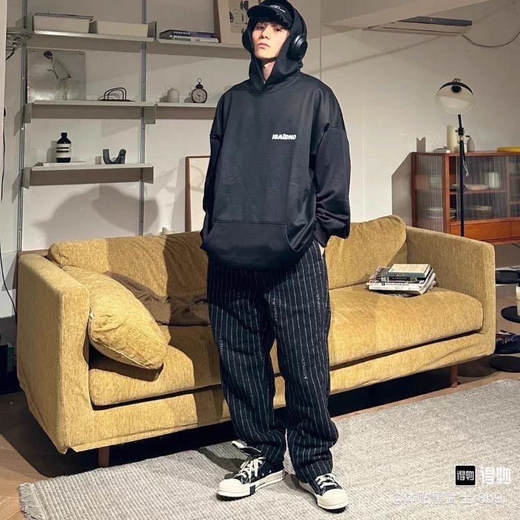 Balenciaga Balenciaga Reversed Embroidery Jacket Size 4 99 New Size US XL / EU 56 / 4 - 7 Thumbnail