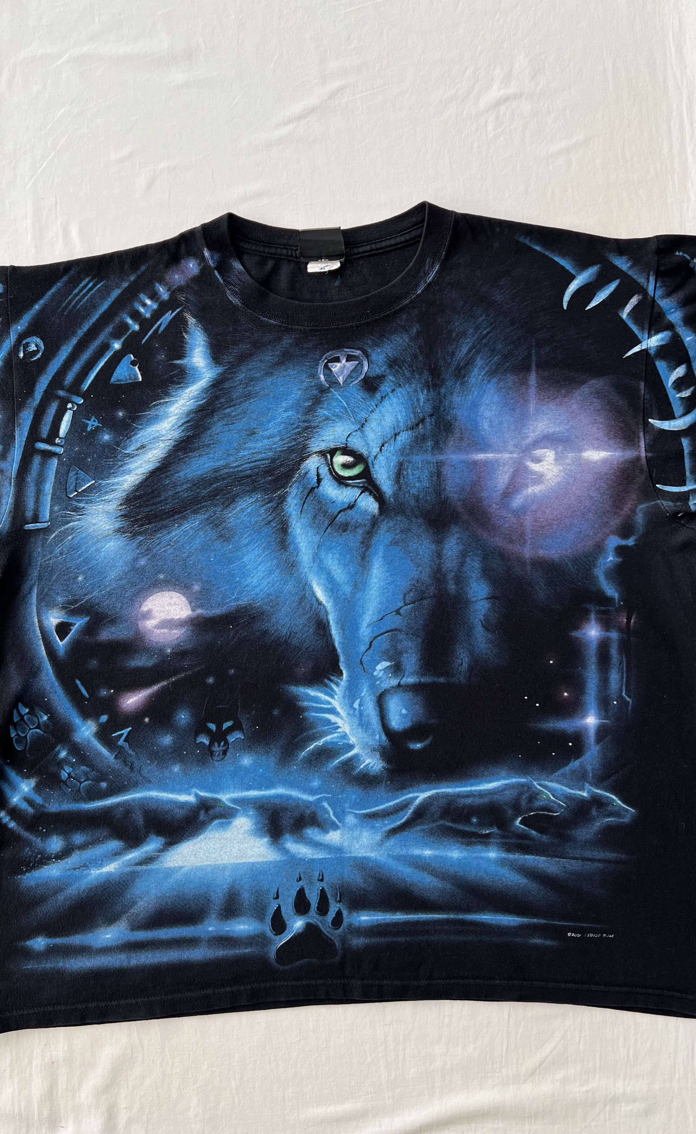 Liquid Blue Vintage 2001 Liquid Blue Wolf All Over Print AOP T-shirt Size US XL / EU 56 / 4 - 3 Thumbnail
