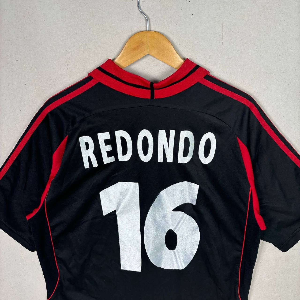 Adidas ADIDAS AC MILAN 00-01 REDONDO 16 OPEL JERSEY KIT Size US XL / EU 56 / 4 - 4 Thumbnail
