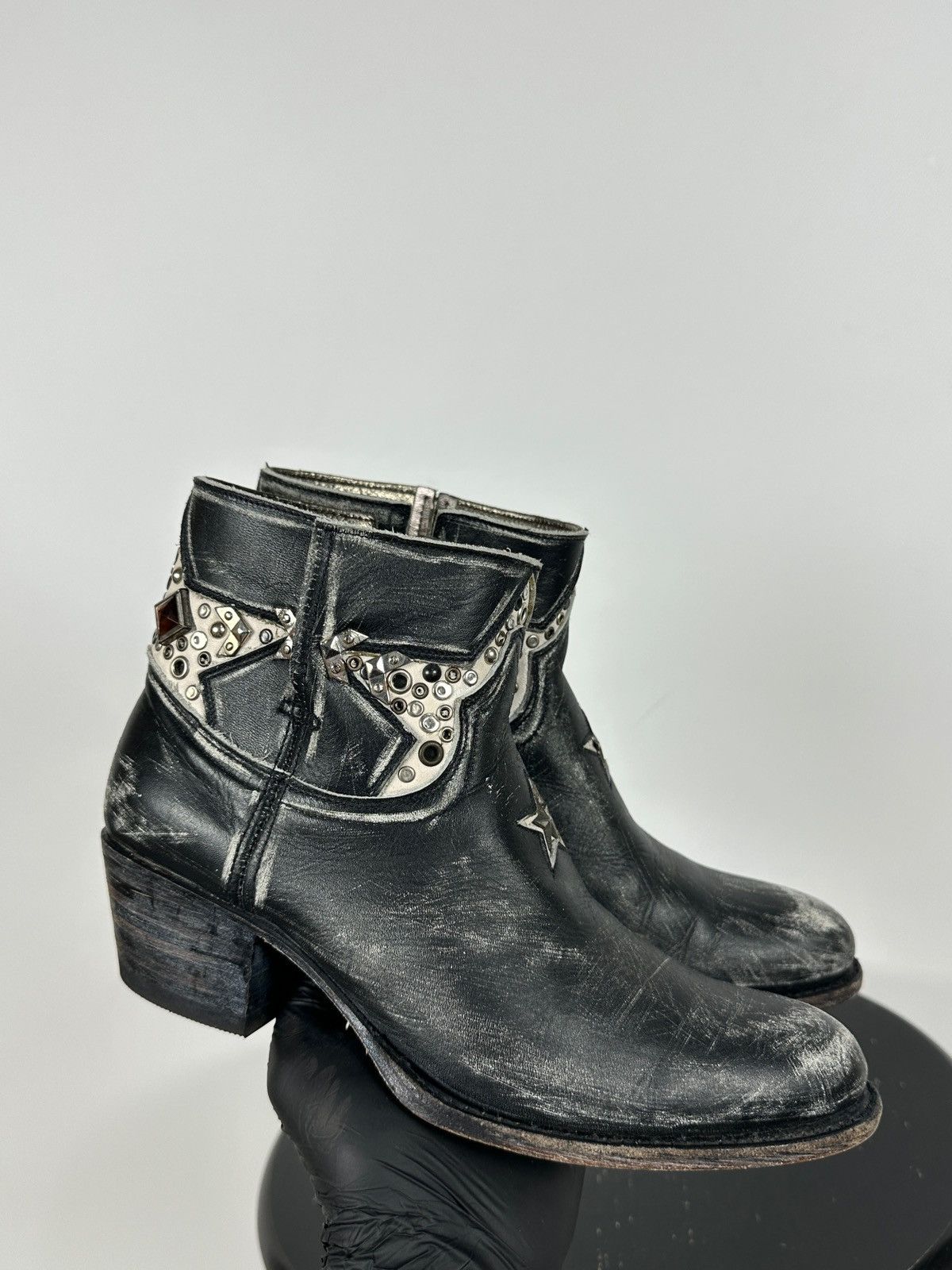 Sendra Sendra Distressed Leather Studded Western Ankle Biker Boots Size US 7 / IT 37 - 10 Thumbnail