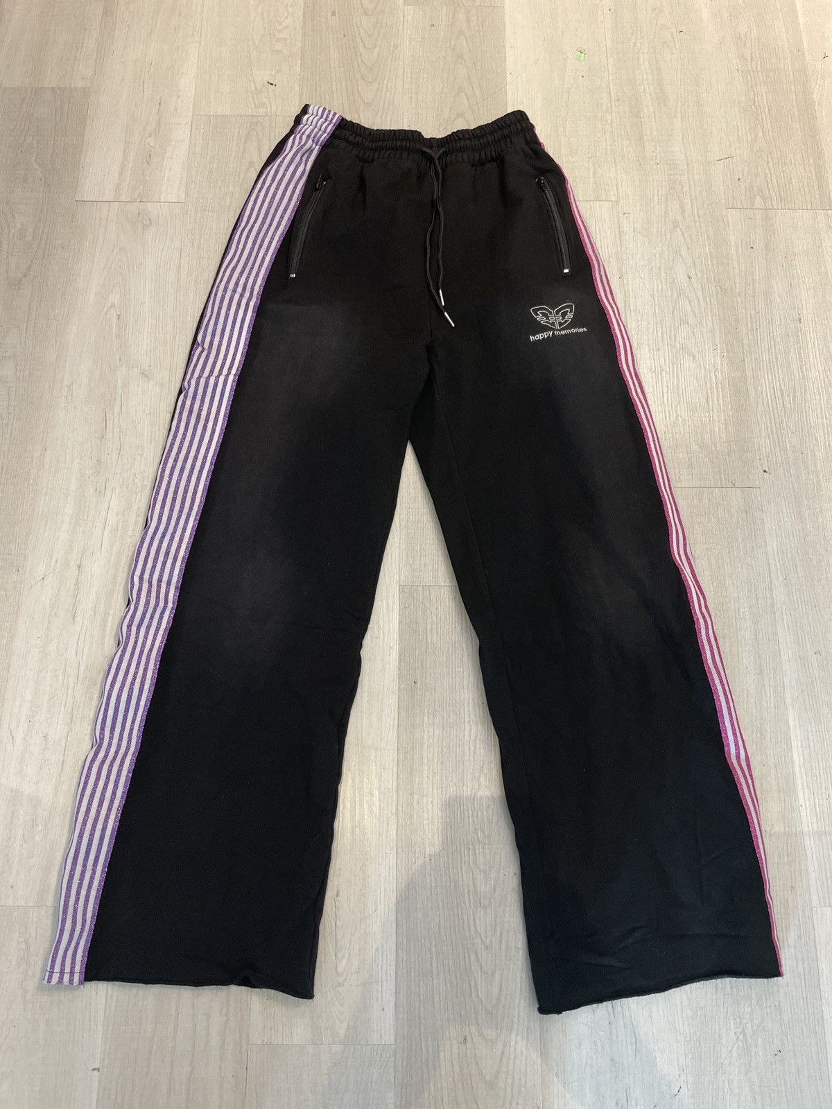 HMDD HMDD Track Pant Berry S Size US 30 / EU 46 - 1 Thumbnail