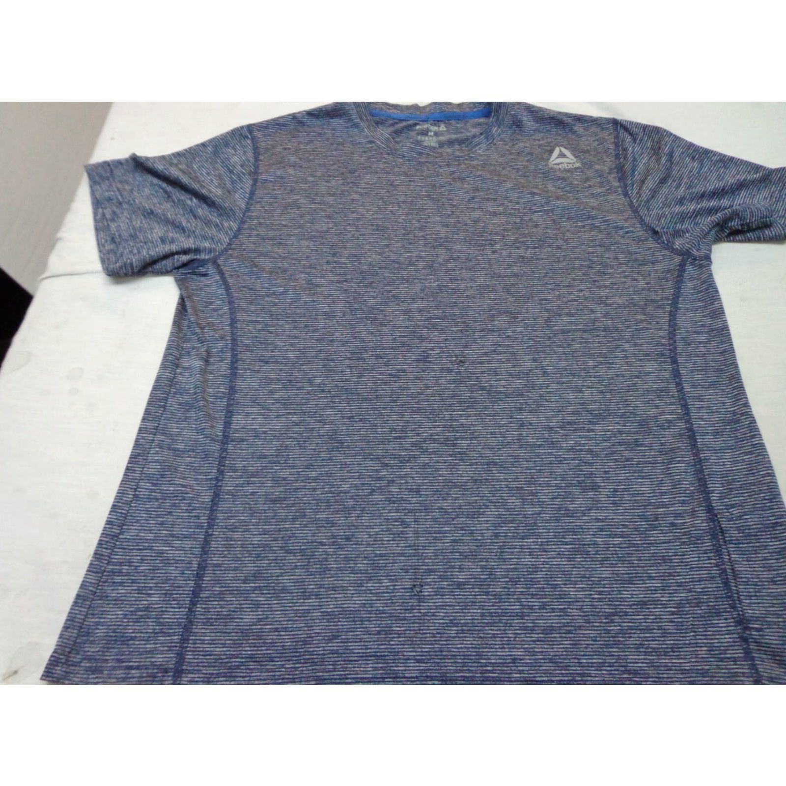 Reebok Reebok T Shirt Blue Striped Speedwick Side Pocket M Adult Mens Size M Regular Color Blue Logo Athletic Short Sleeve Crew Neck Breathable Shirt Size US M / EU 48-50 / 2 - 4 Thumbnail