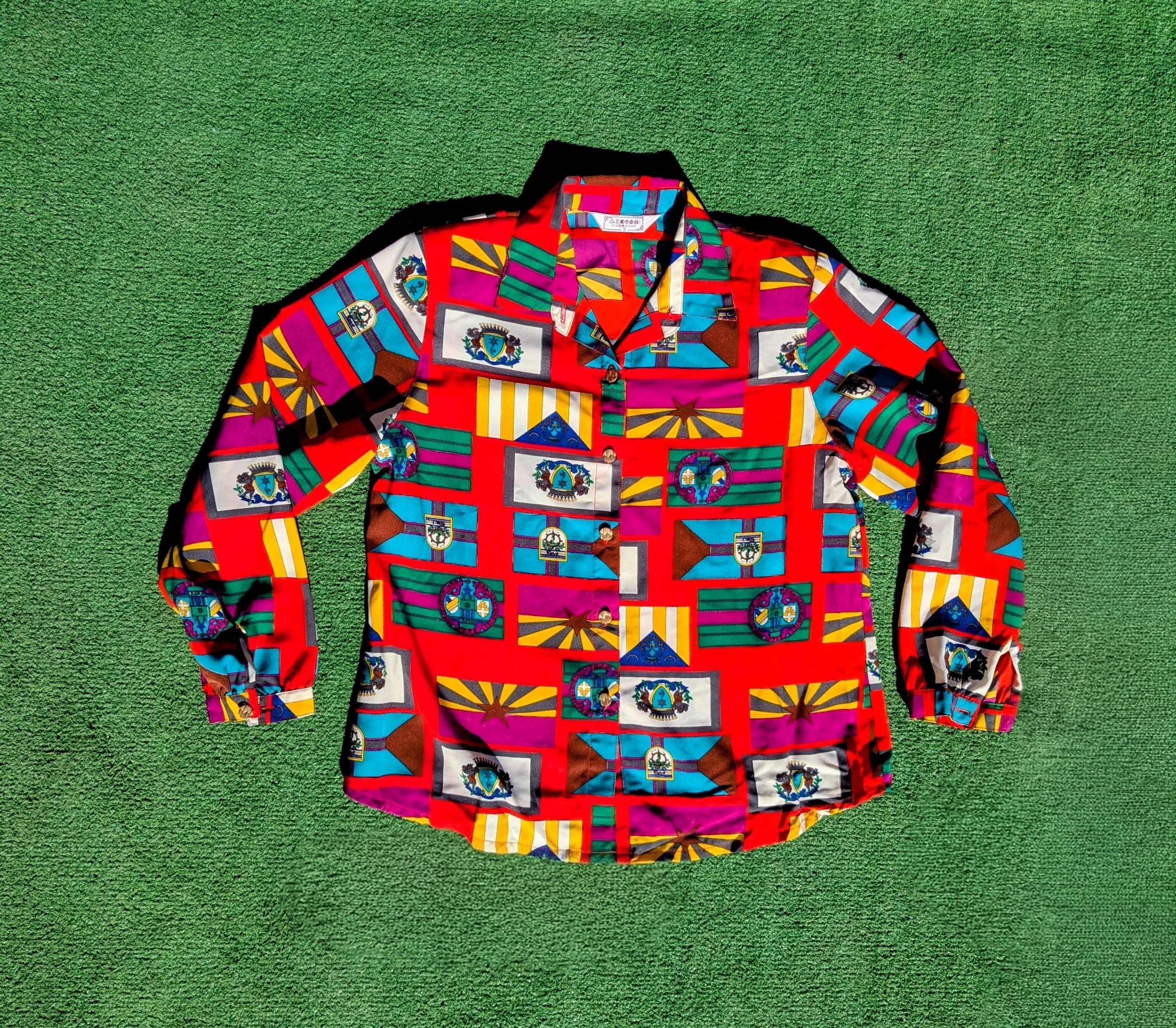 Other Vintage 1970's Petite Breezy Sheer Flag Graphic L/S Blouse Size S / US 4 / IT 40 - 6 Thumbnail