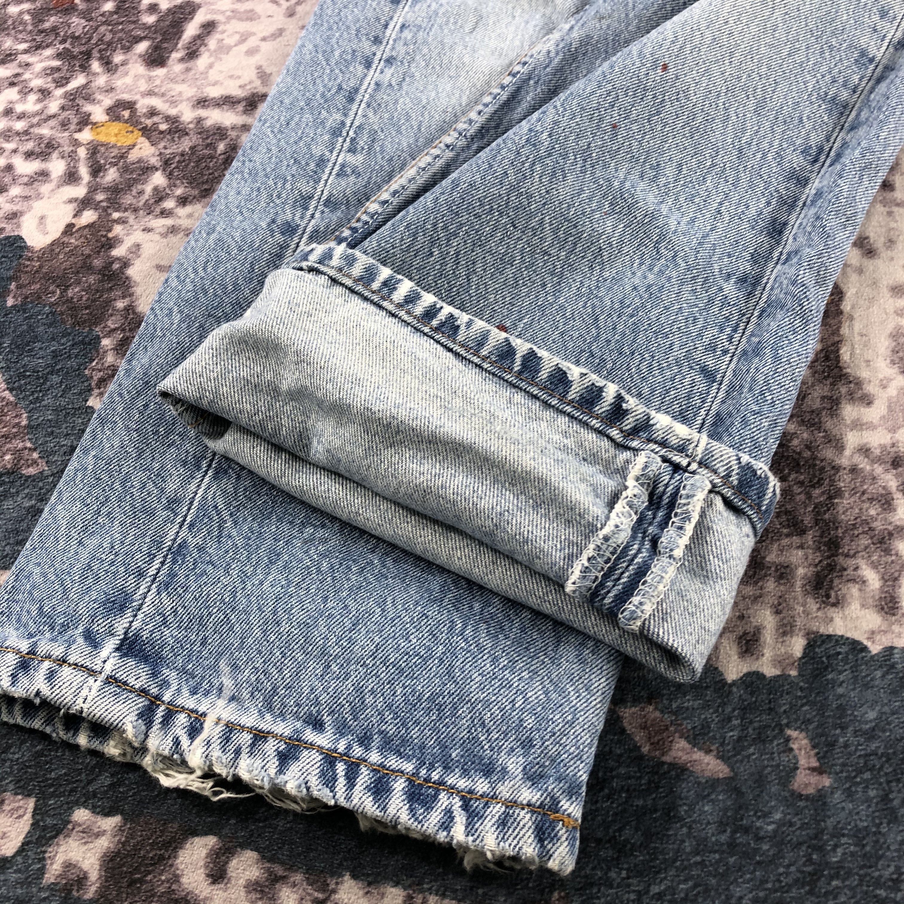 Levi's 90s Vintage Blue Wash Levis 501 Jeans-JM3028 Size US 32 / EU 48 - 9 Thumbnail