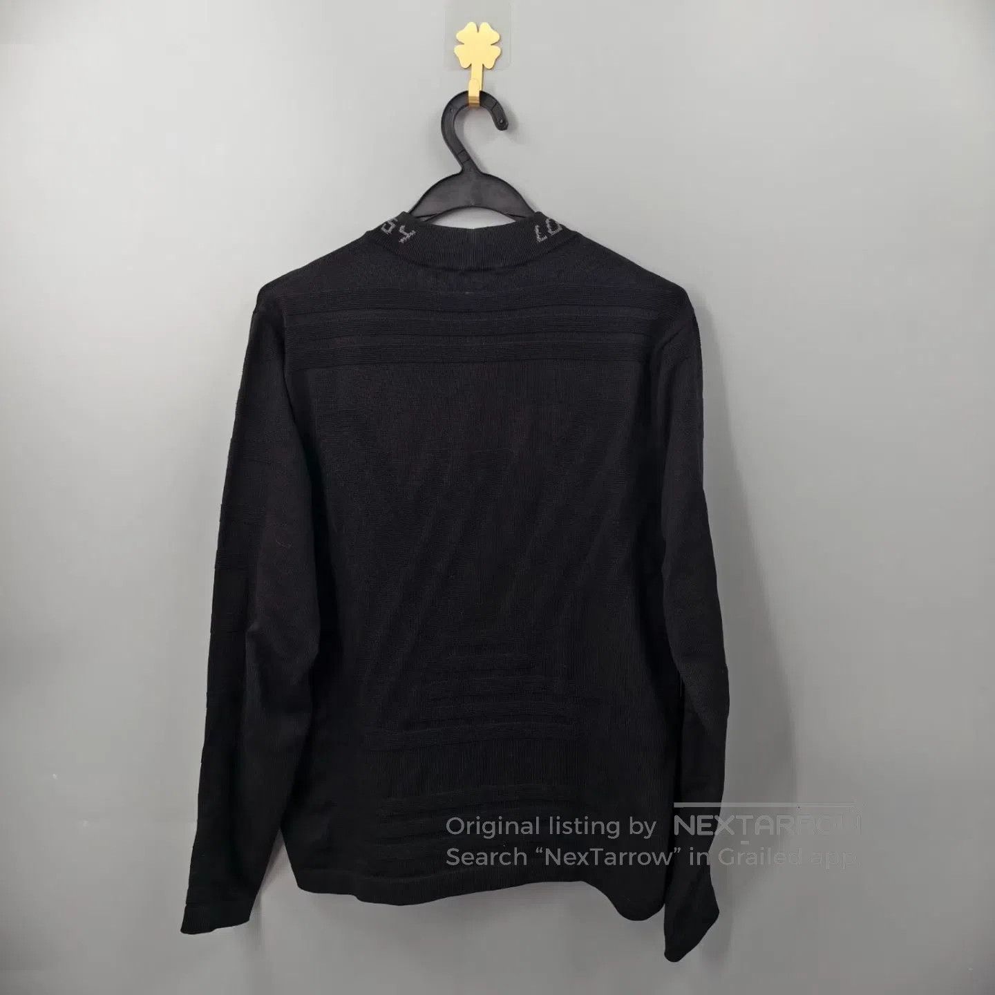 Louis Vuitton Louis Vuitton Collar Logo Embossed Knitwear| Size US XS / EU 42 / 0 - 2 Thumbnail