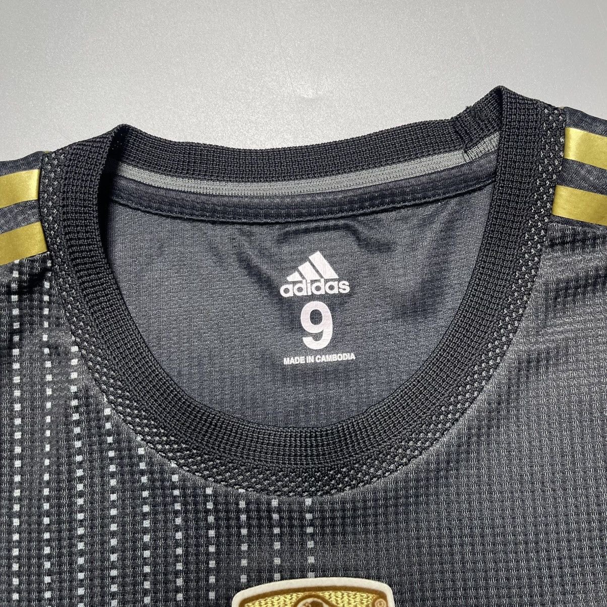 Vintage BAYERN ADIDAS 2021/2022 SOCCER AWAY JERSEY #13 CHOUPO-MOTING Size US XXL / EU 58 / 5 - 5 Thumbnail