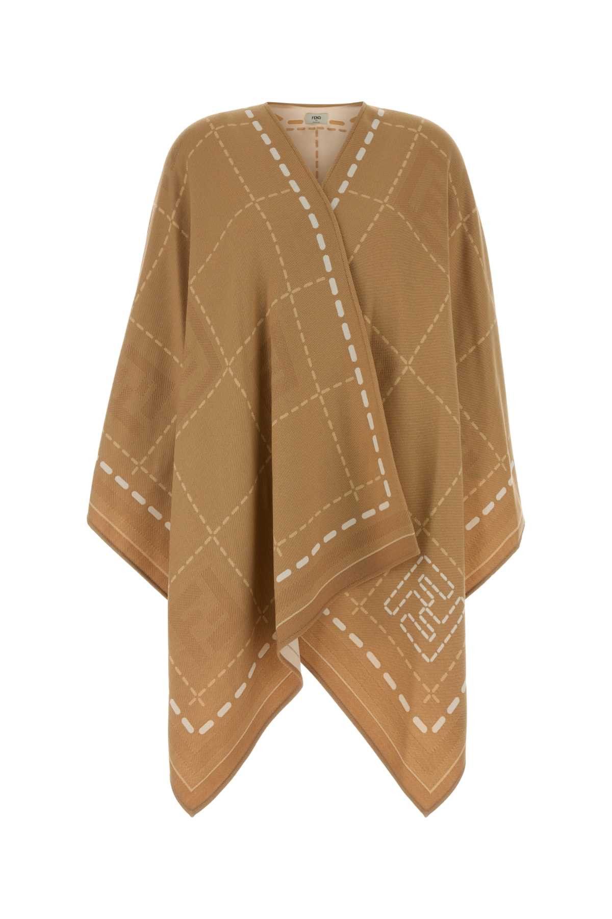 Fendi Embroidered Wool Cape Size M / US 6-8 / IT 42-44 - 1 Thumbnail