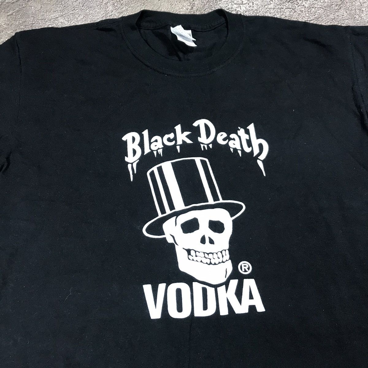 Vintage Vintage Y2K Black Death Vodka Graphic Tee Punk Skull Baggy L Size US L / EU 52-54 / 3 - 2 Thumbnail