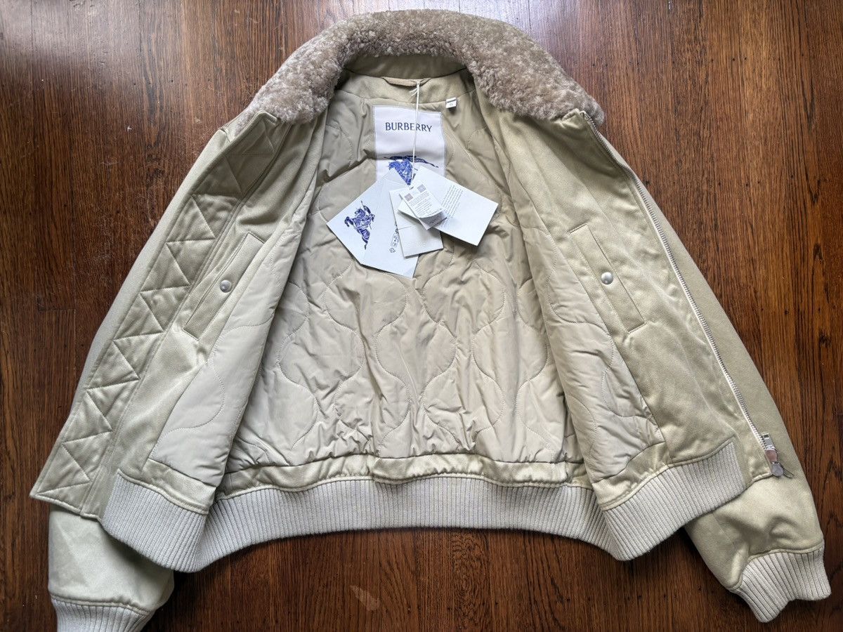Burberry Burberry Cotton Sateen Bomber Jacket w Shearling Collar 2024 Size US XL / EU 56 / 4 - 3 Thumbnail