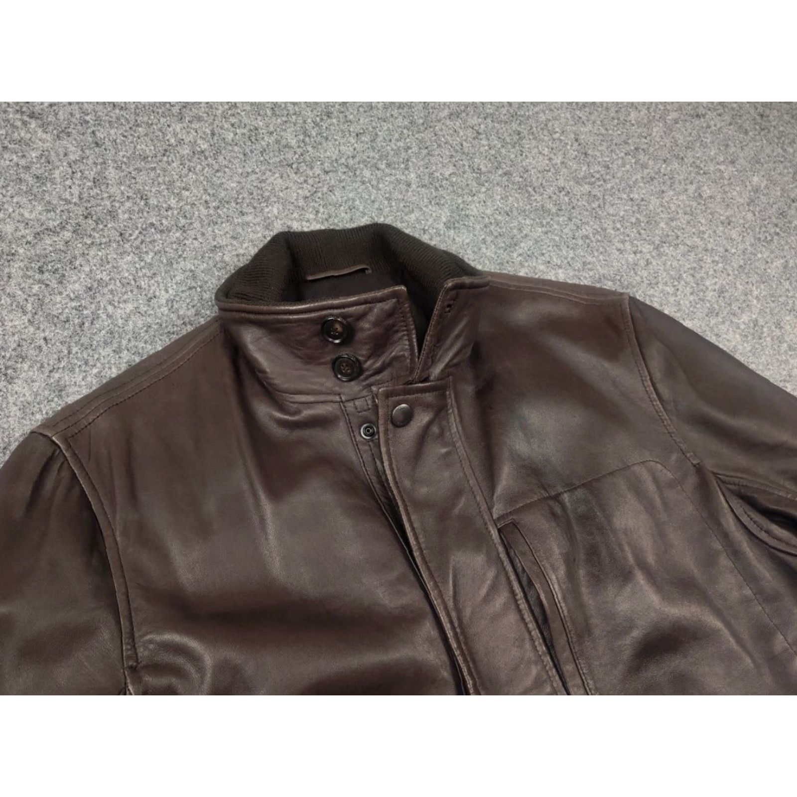 Hugo Boss HUGO BOSS Italian lamb nappa Leather Dark Brown Classic Pocket Jacket Leather Shirt Jacket Mens Regular Size M Brown 90s Classic Style Pocket Details Size US M / EU 48-50 / 2 - 4 Thumbnail