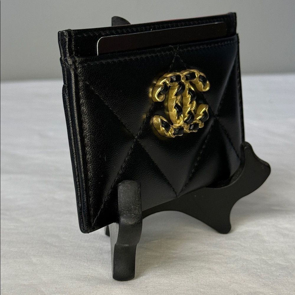 Chanel Chanel 19 Black Lambskin Quilted Chain CC Card Holder NIB L Size ONE SIZE - 4 Thumbnail