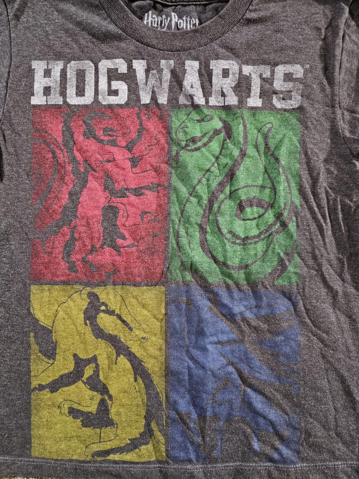 Designer Harry Potter Hogwarts Tshirt Small Size US S / EU 44-46 / 1 - 2 Thumbnail