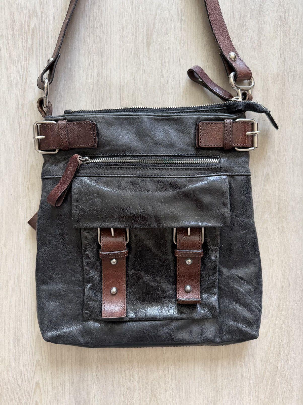 Vintage Vintage TANO Leather Crossbody Shoulder Bag Purse Messenger Size ONE SIZE - 2 Thumbnail