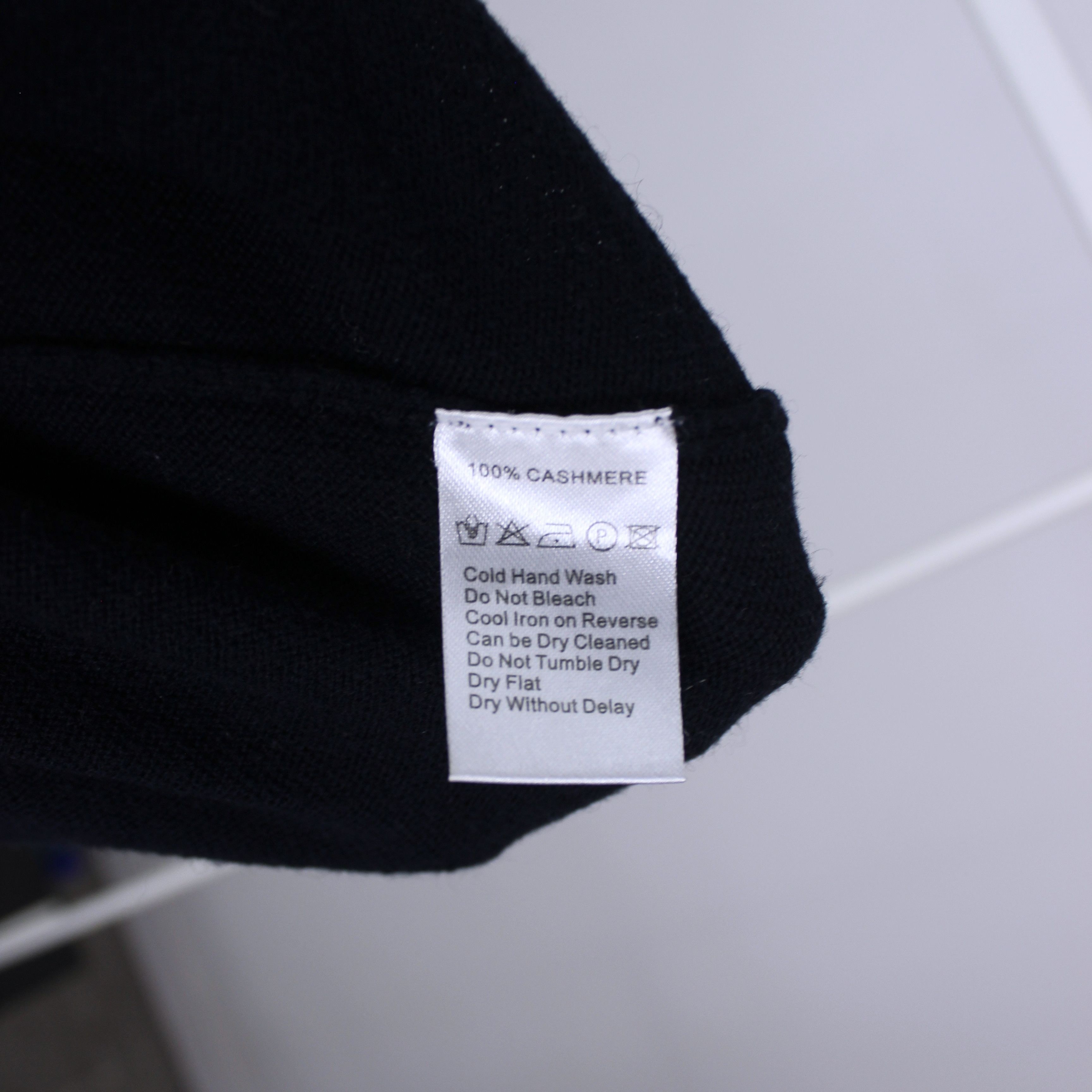 Charles Tyrwhitt Charles Tyrwhitt jumper sweater zip 3/4 L XL Blue cashmere Size US XL / EU 56 / 4 - 9 Thumbnail
