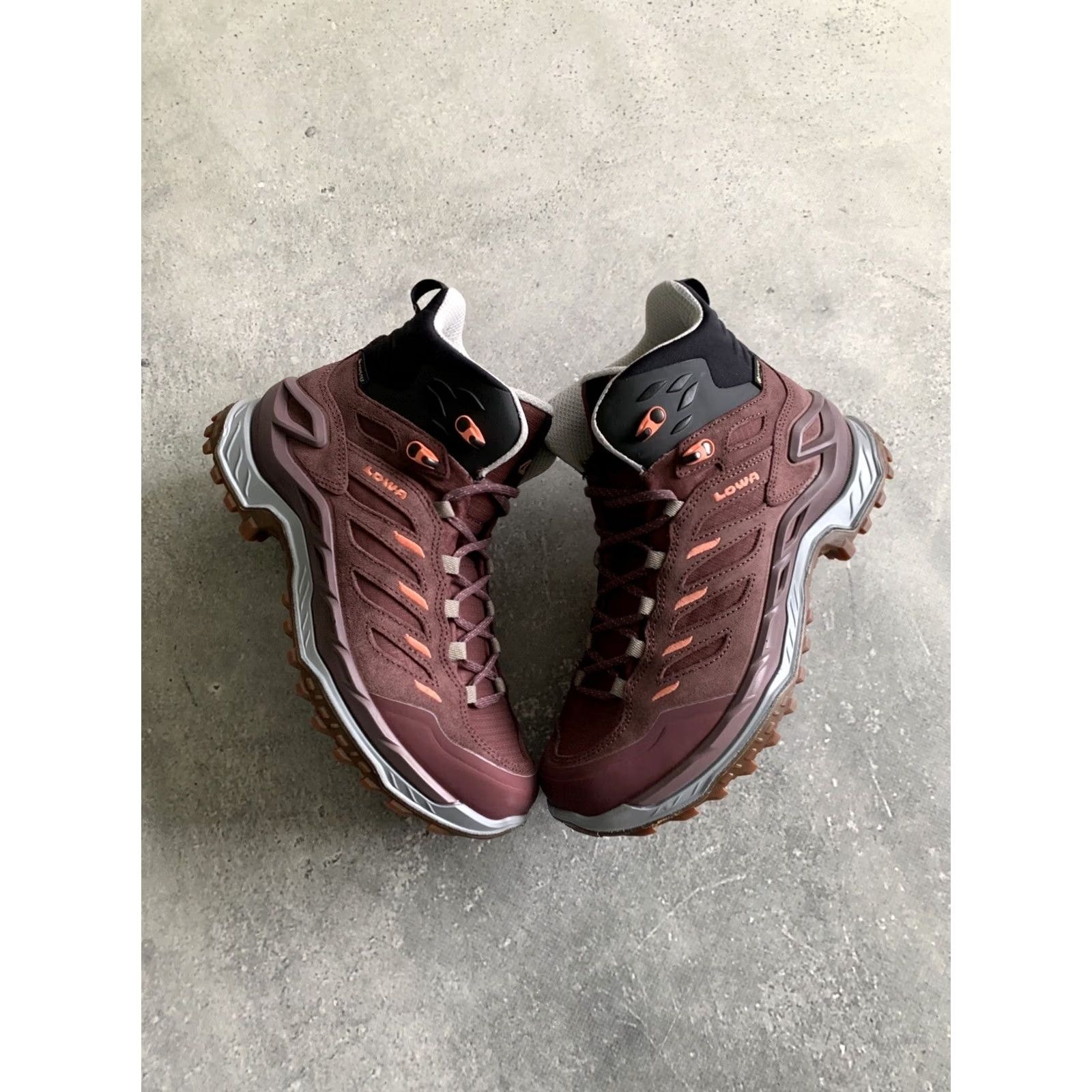 LOWA LOWA INNOVO GORE-TEX MID WATERPROOF HIKING BOOTS WOMEN'S SIZE US 8.5 EU 40 RED Leather Waterproof Boots Womens INNOVO 40 Size US 7 / IT 37 - 2 Thumbnail
