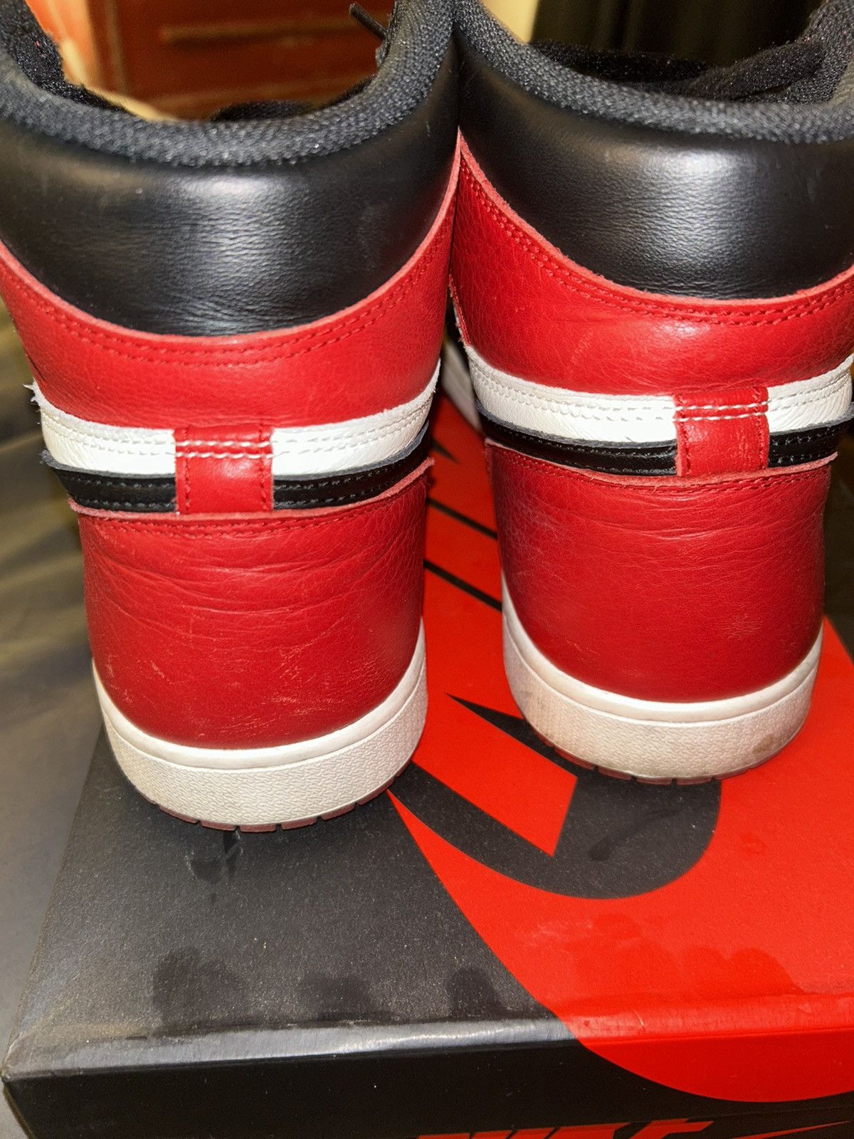 Jordan Brand × Nike Air Jordan 1 Retro High OG Bred Toe 2018 Size US 11 / EU 44 - 10 Thumbnail
