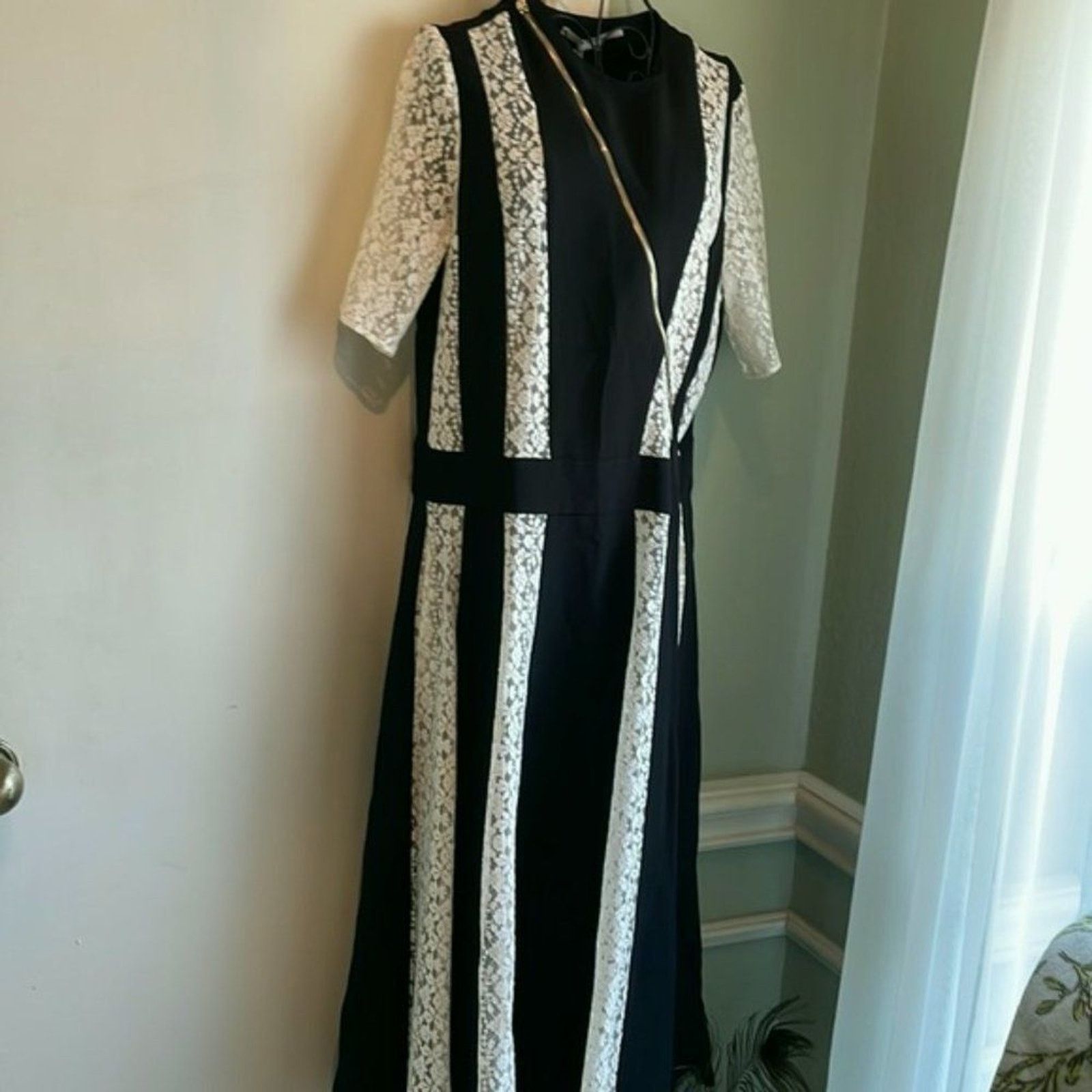 Stella McCartney Stella McCartney dress with Lace panels black and white Size M / US 6-8 / IT 42-44 - 7 Thumbnail