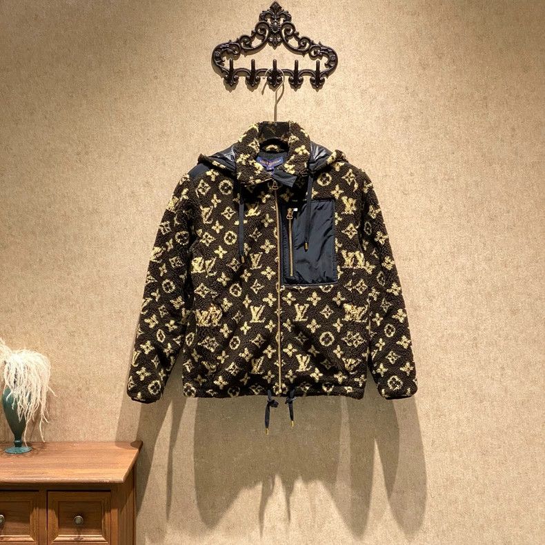 Louis Vuitton Louis Vuitton 24ss new brown full print teddy jacket Size XS / US 0-2 / IT 36-38 - 1 Thumbnail
