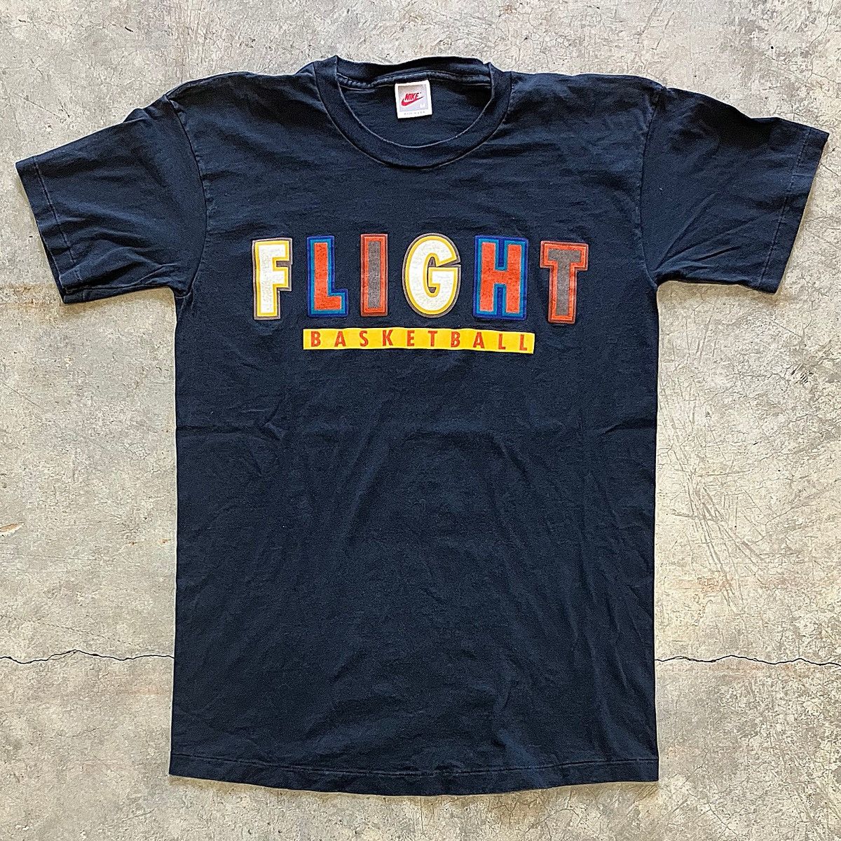 Vintage Vintage Nike Flight T-Shirt Size US M / EU 48-50 / 2 - 1 Thumbnail