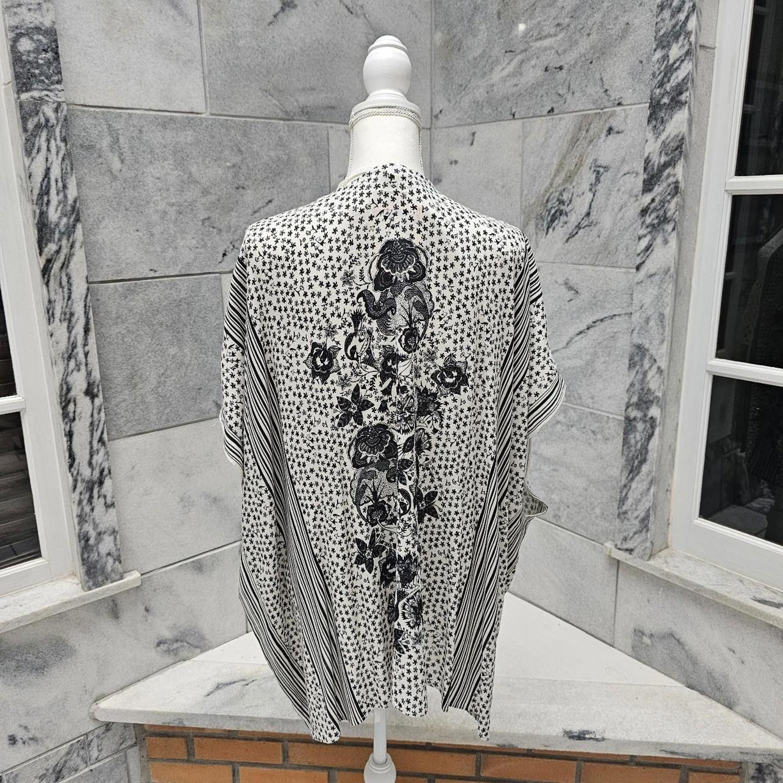 Designer Max Studio Women's Black and White Cardigan Size M / US 6-8 / IT 42-44 - 5 Thumbnail