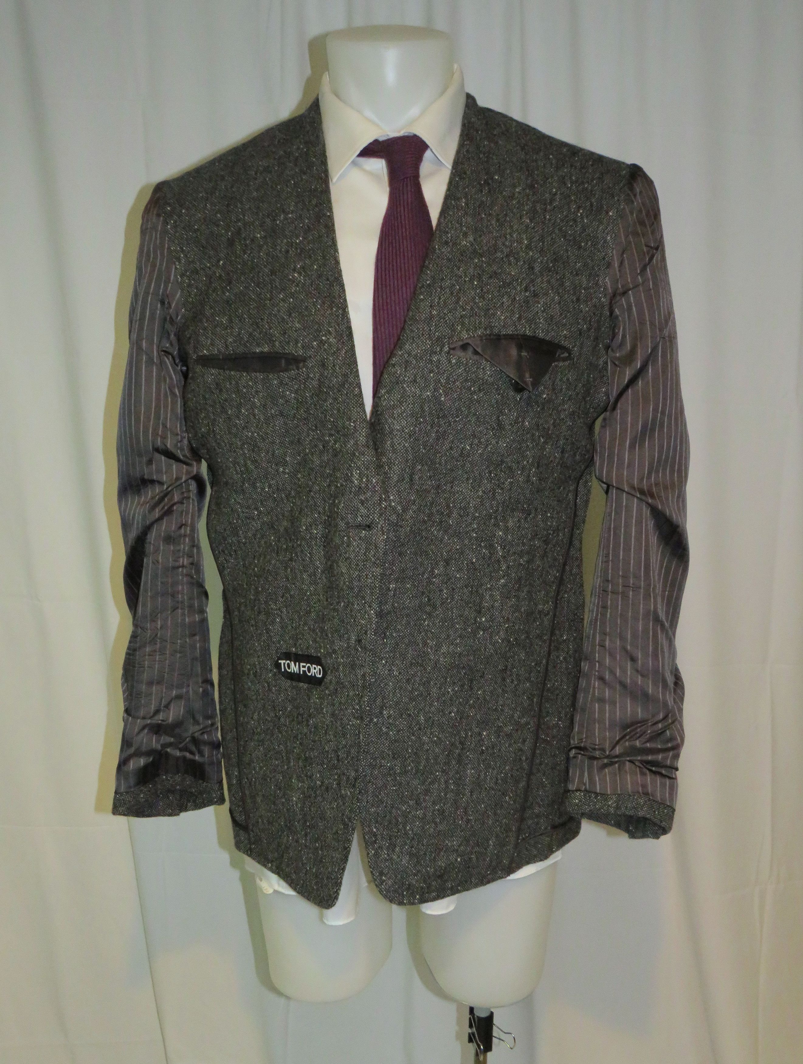 Tom Ford Current Gray Donegal Tweed Two Button Suit 44R Size 44R - 12 Thumbnail