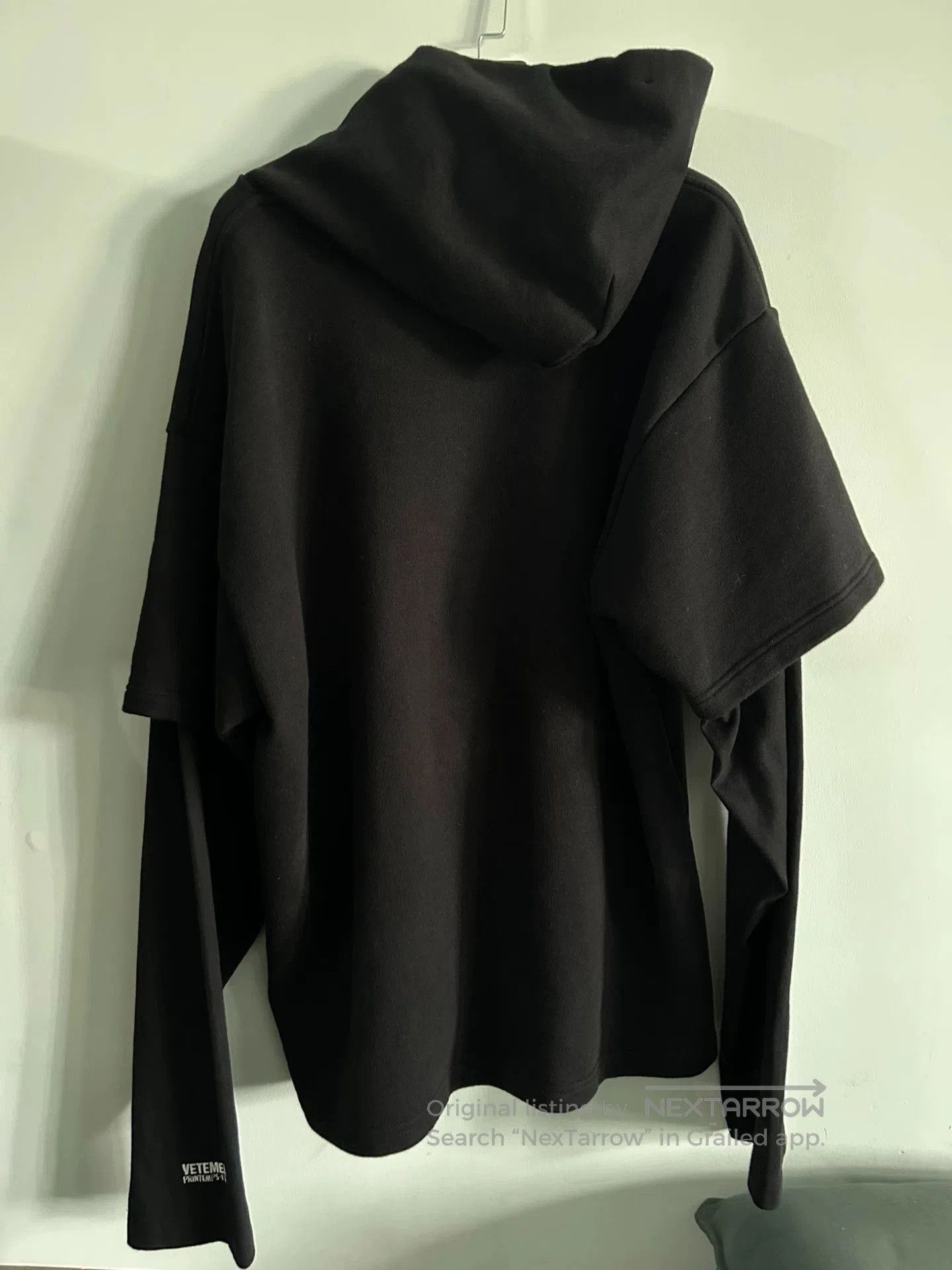 Vetements vetements black hoodie with French flag embroidery. Size US XS / EU 42 / 0 - 2 Thumbnail