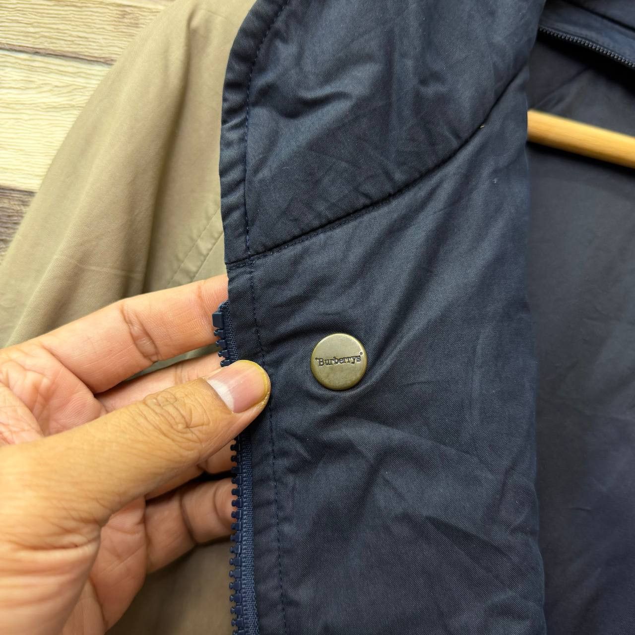 Burberry Vintage 90s Burberrys Hooded Utility Mountain Parka Jacket Size US L / EU 52-54 / 3 - 9 Thumbnail