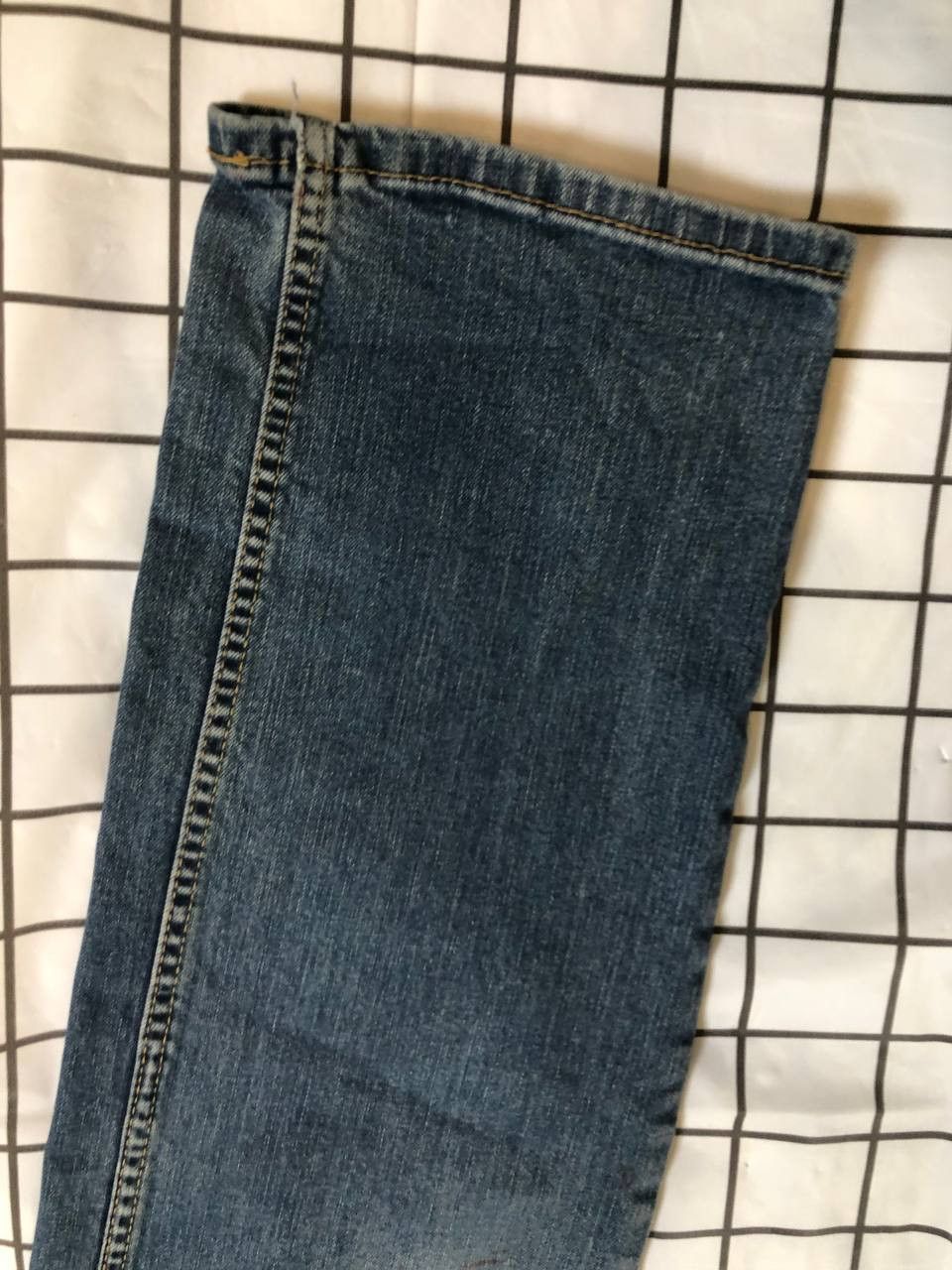 Levi's Levis 514 MENS Jeans Blue Distressed Slim Fit Straight Leg Size US 34 / EU 50 - 2 Thumbnail