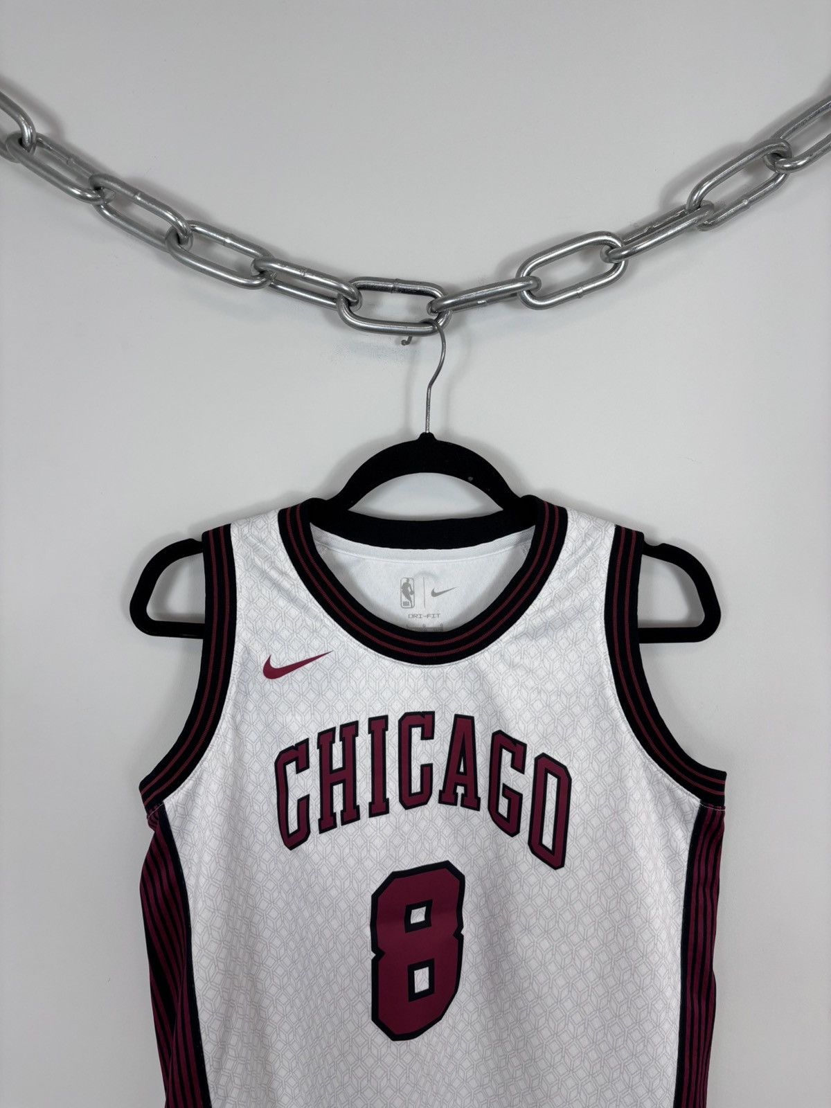Nike Nike Chicago Bulls Zach Lavine #8 City Edition NBA Jersey Size US S / EU 44-46 / 1 - 3 Thumbnail