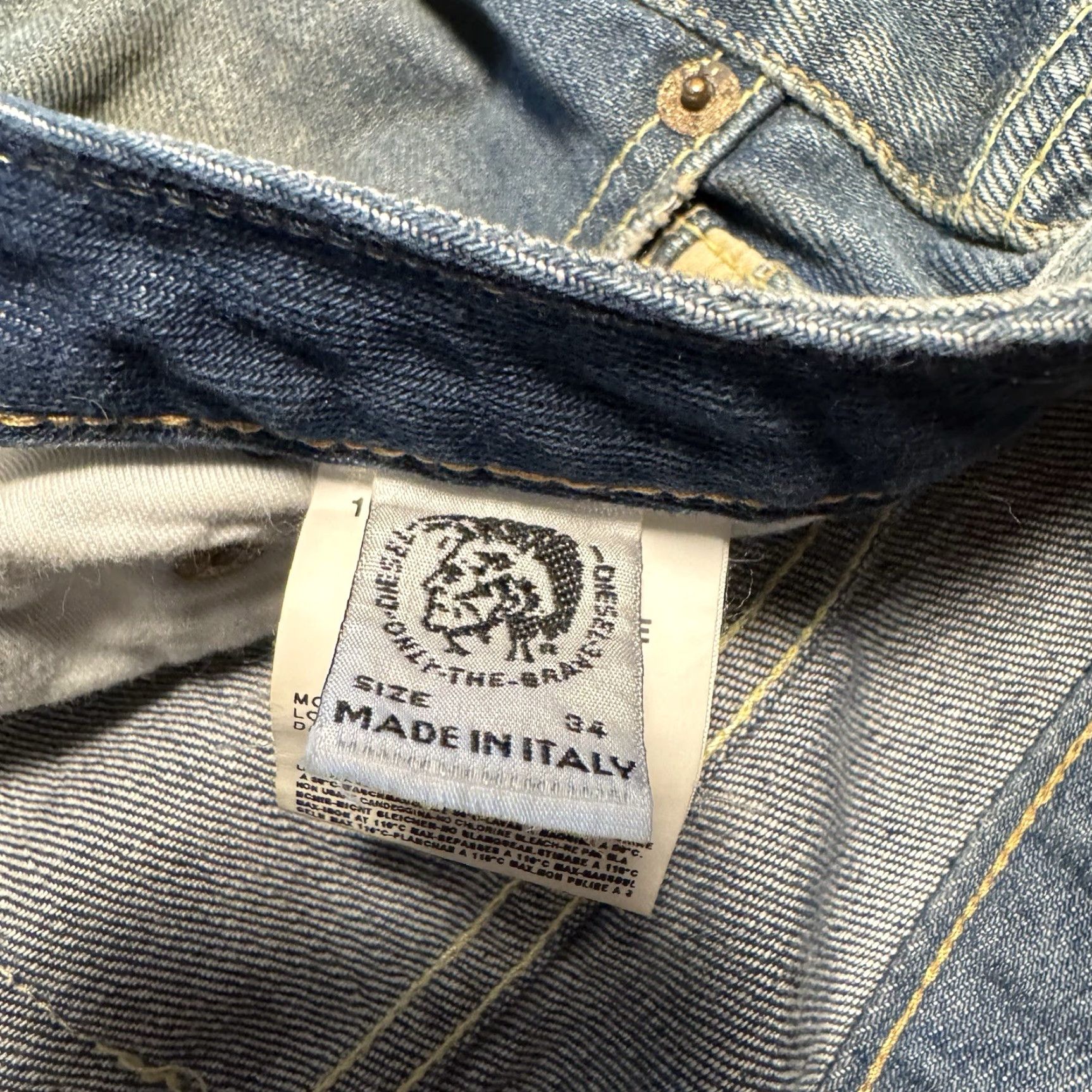 Diesel DIESEL Starx Jeans Men’s Medium Wash Regular Straight Leg 36x32 Blue Button Fly Mens Size US 34 / EU 50 - 6 Thumbnail