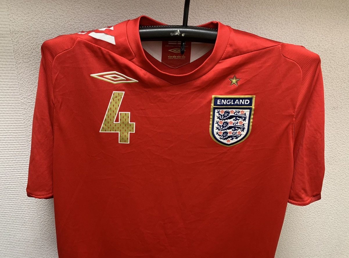 Umbro Gerrard 4 Umbro vintage England soccer jersey L 2000th Size US XL / EU 56 / 4 - 3 Thumbnail