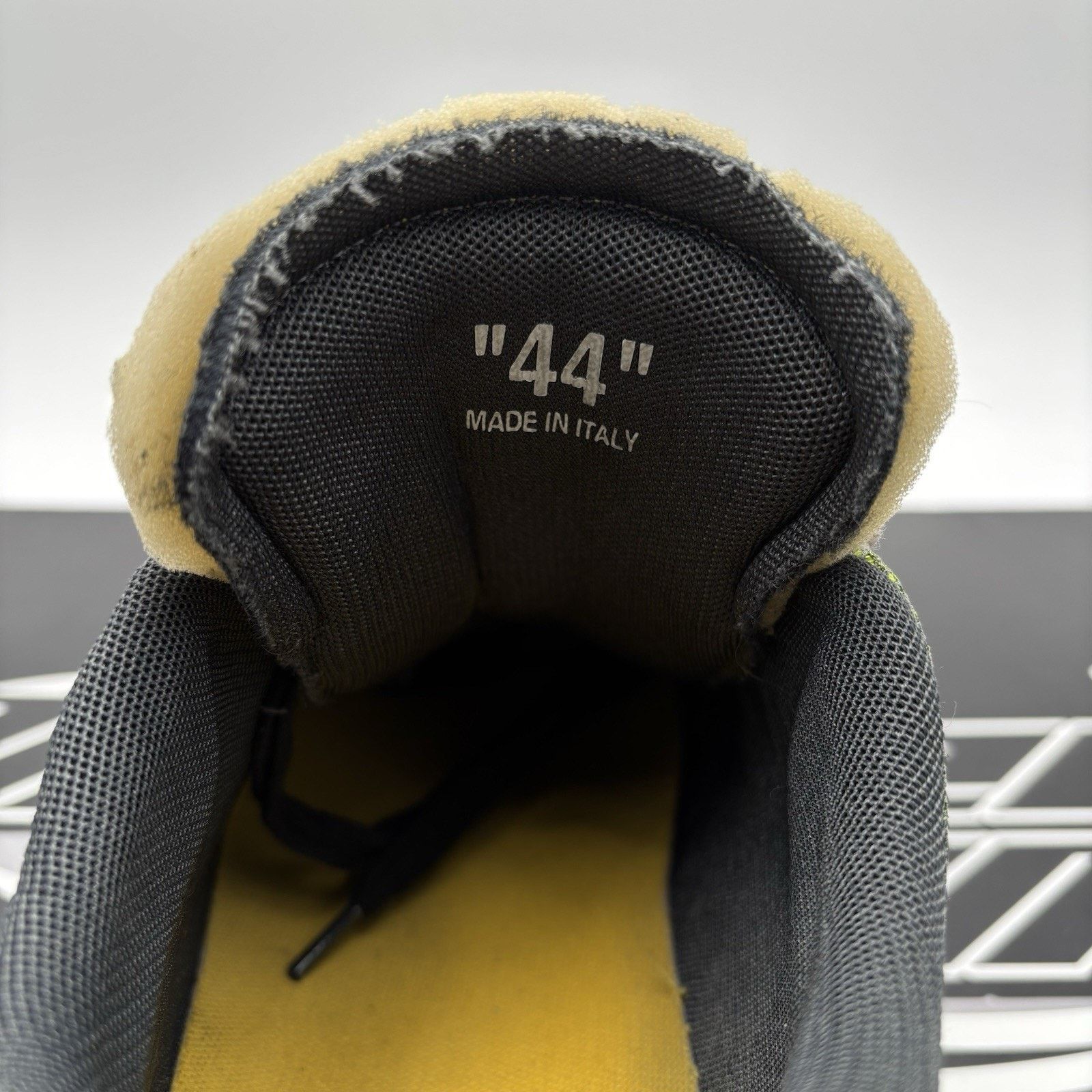 Off-White Off-White ODSY-1000 ' Grey Lime ' | GREAT CONDITION! Size US 11 / EU 44 - 21 Thumbnail