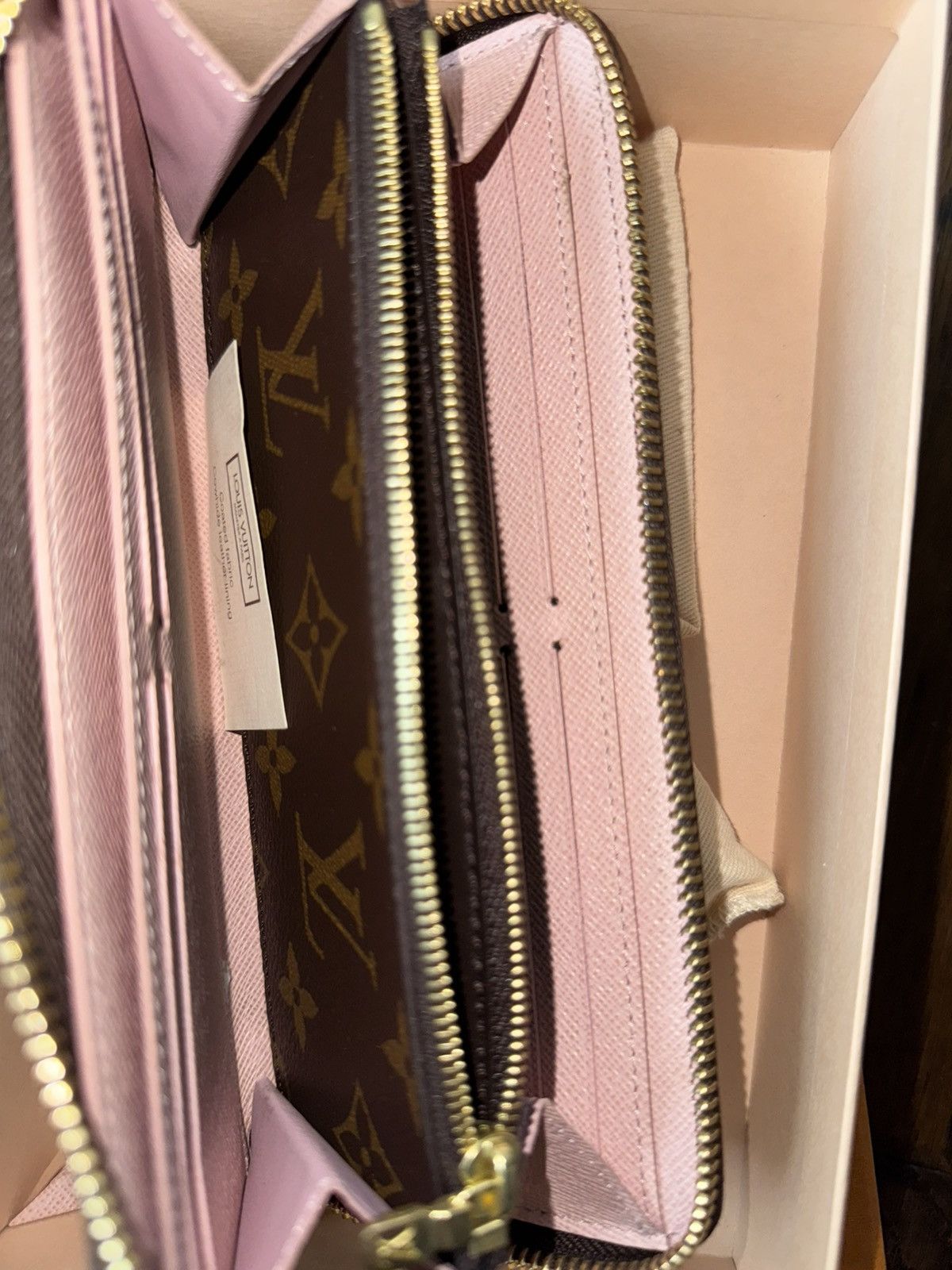 Louis Vuitton Louis Vuitton Wallet Clemence Size ONE SIZE - 9 Thumbnail