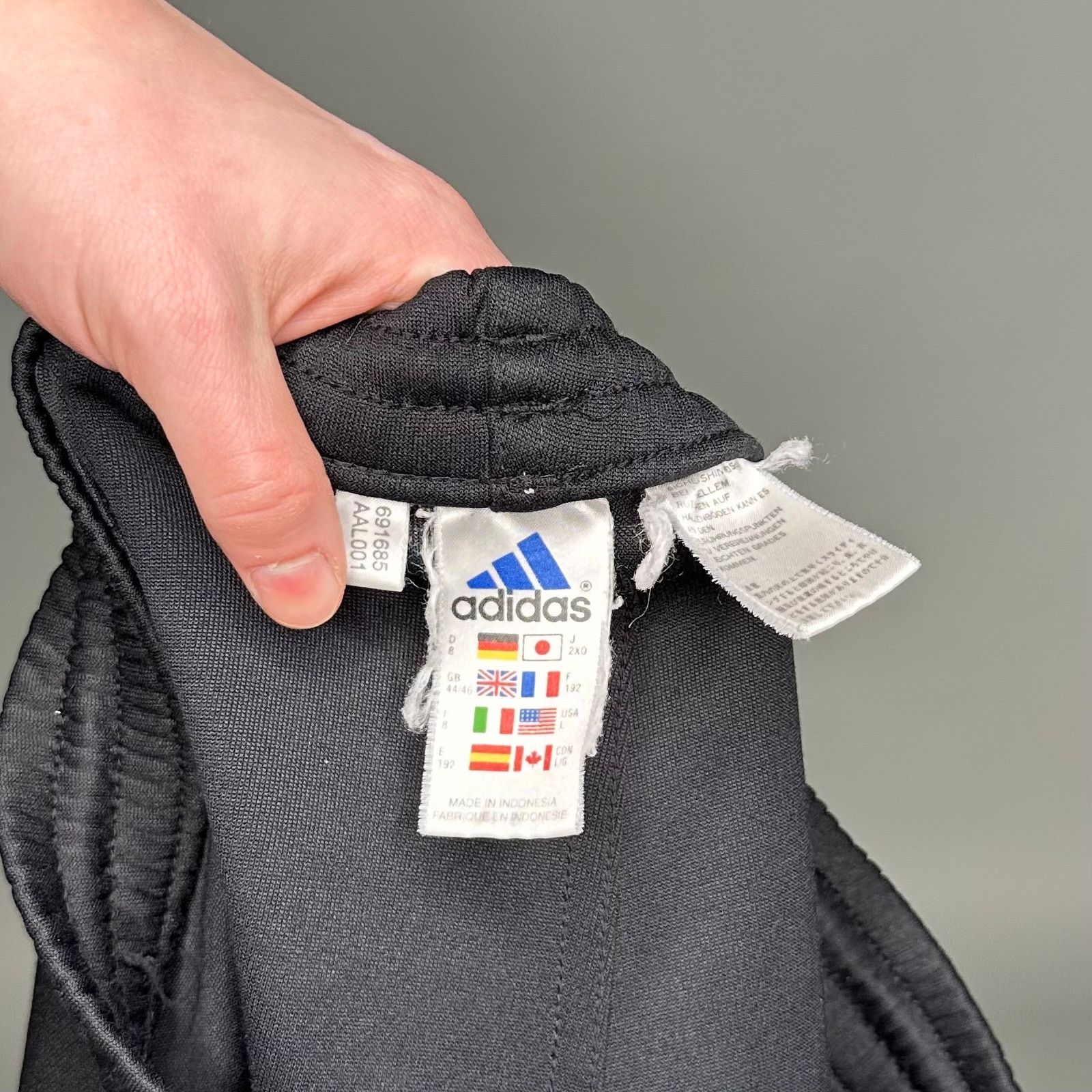 Adidas Vintage 90s Adidas Sweatpants Mens L Baggy Black White Red Size US 34 / EU 50 - 4 Thumbnail