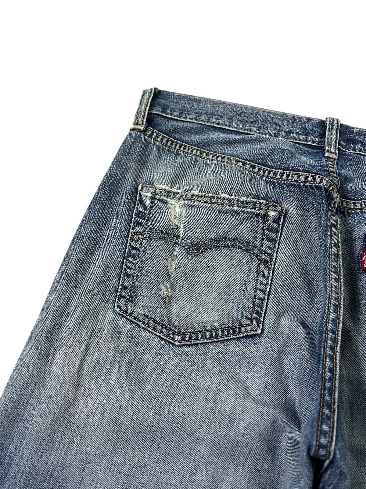 Levi's Vintage Levis 501 1966 Special Edition Distress Jean Size US 30 / EU 46 - 13 Thumbnail