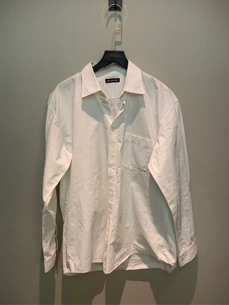 Balenciaga Balenciaga Logo Oversized White Shirt - dmc Size US M / EU 48-50 / 2 - 1 Thumbnail