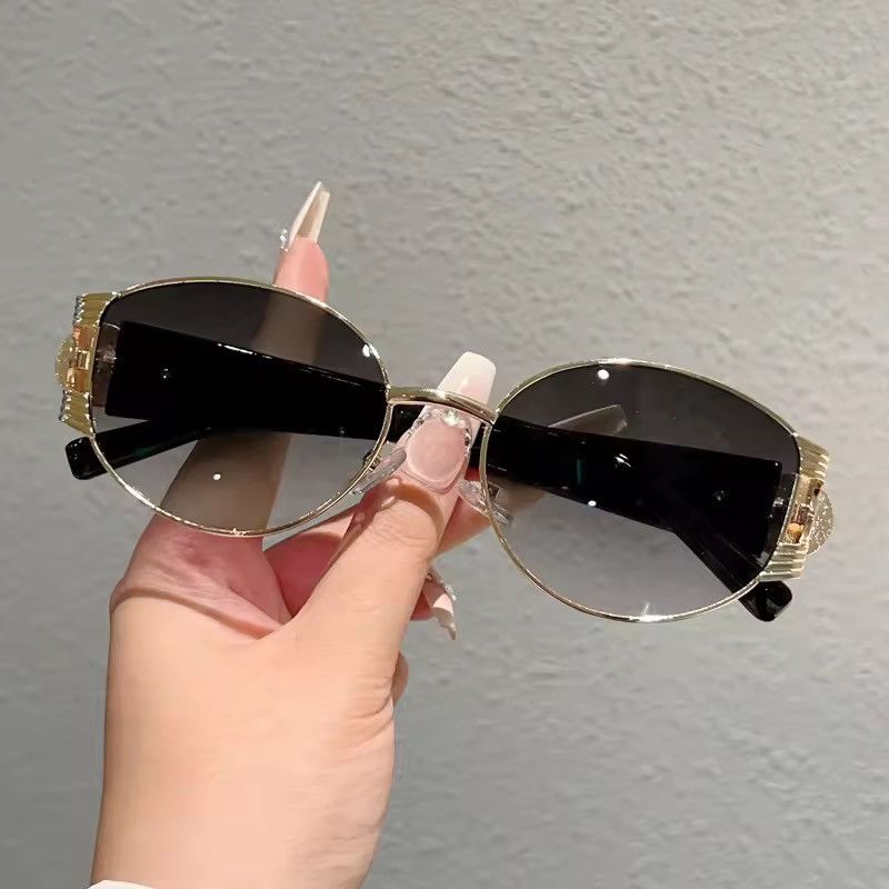Jewelry Retro Oval Gradients Sunglasses Size ONE SIZE - 1 Thumbnail