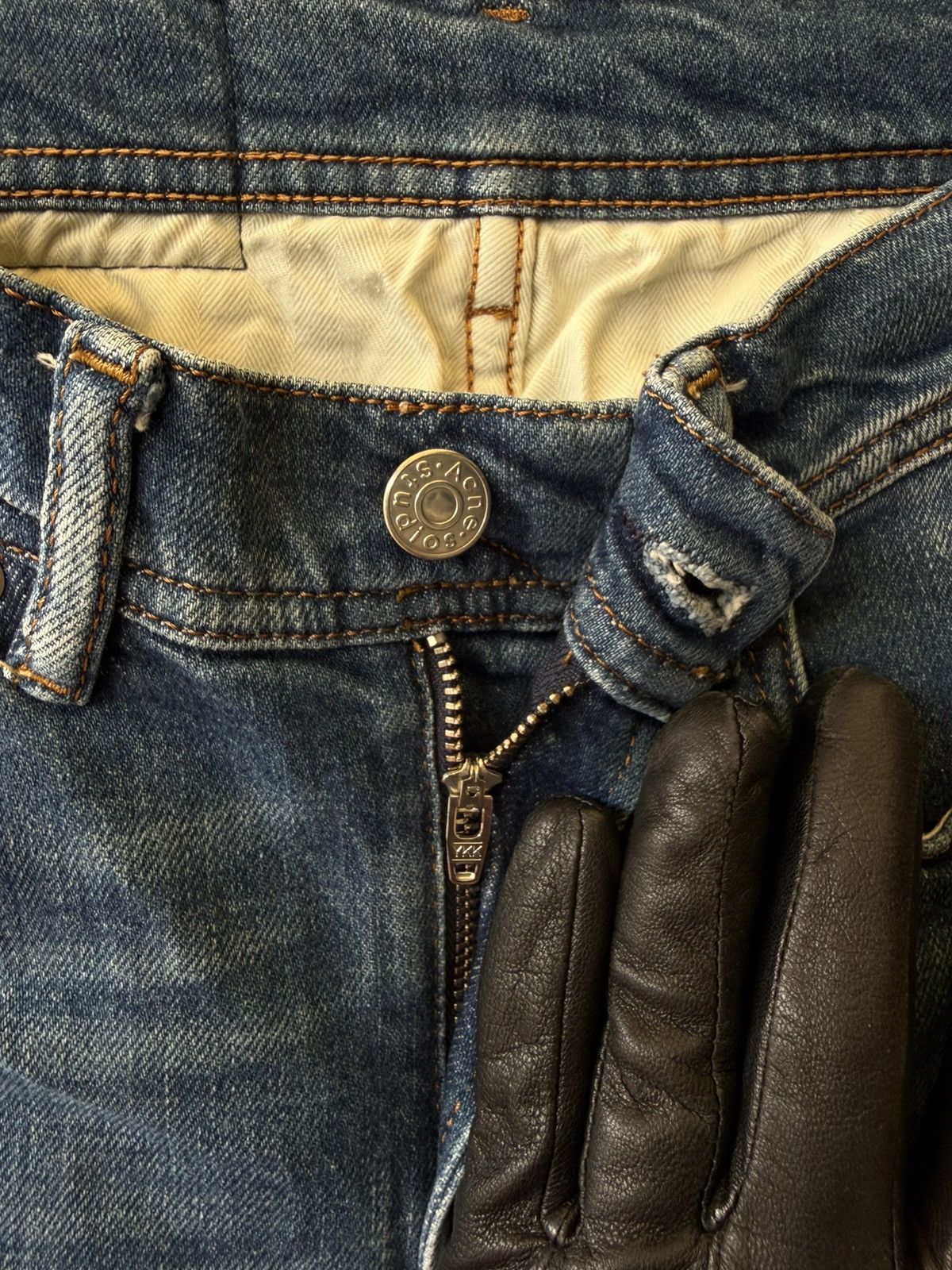 Acne Studios Acne Studios Vintage Wash Slim Fit Jeans Size 25" / US 0 / IT 36 - 6 Thumbnail
