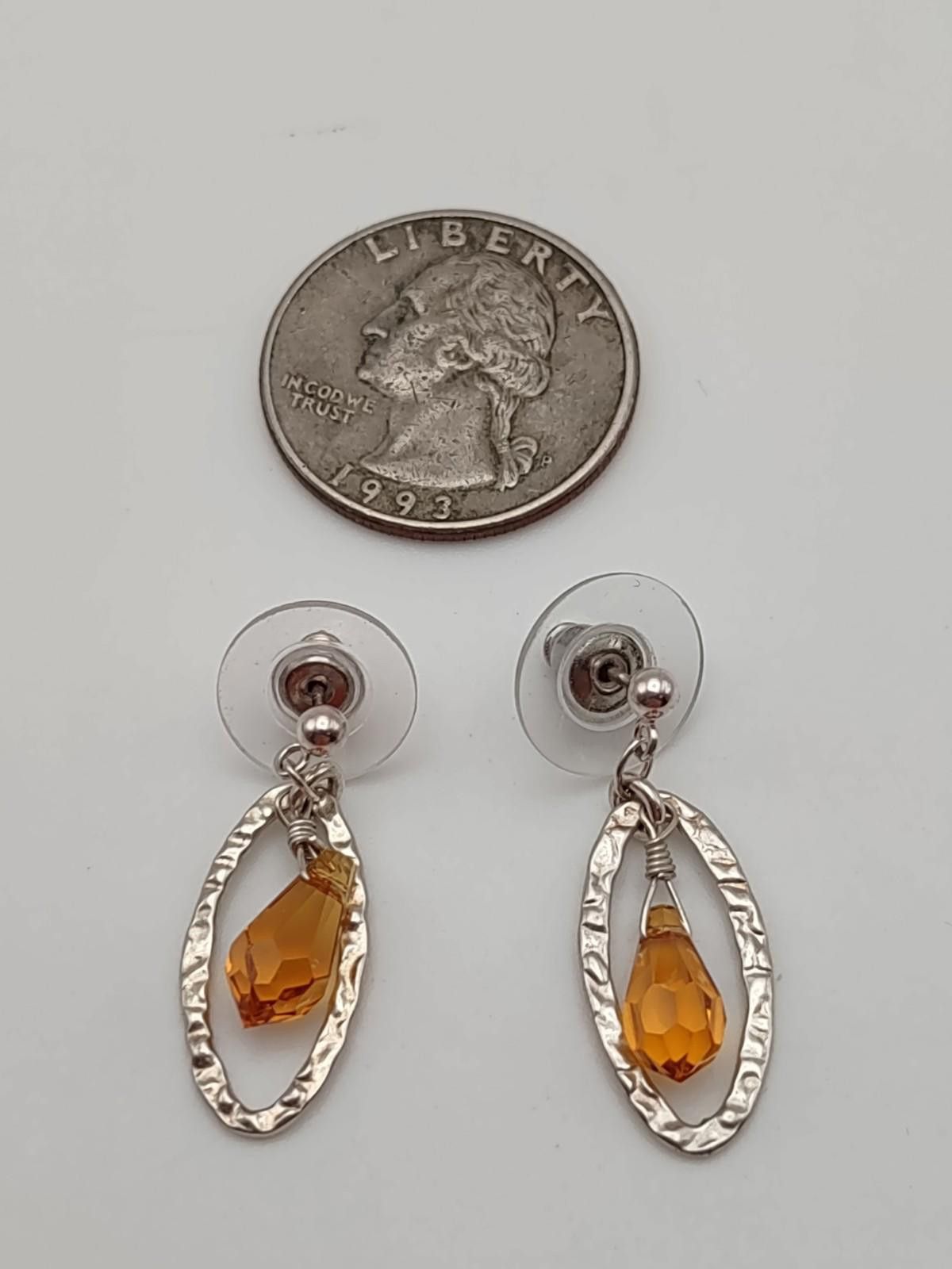 The Unbranded Brand Sterling Silver Hammered Oval Drop Resin Earrings Size ONE SIZE - 3 Thumbnail