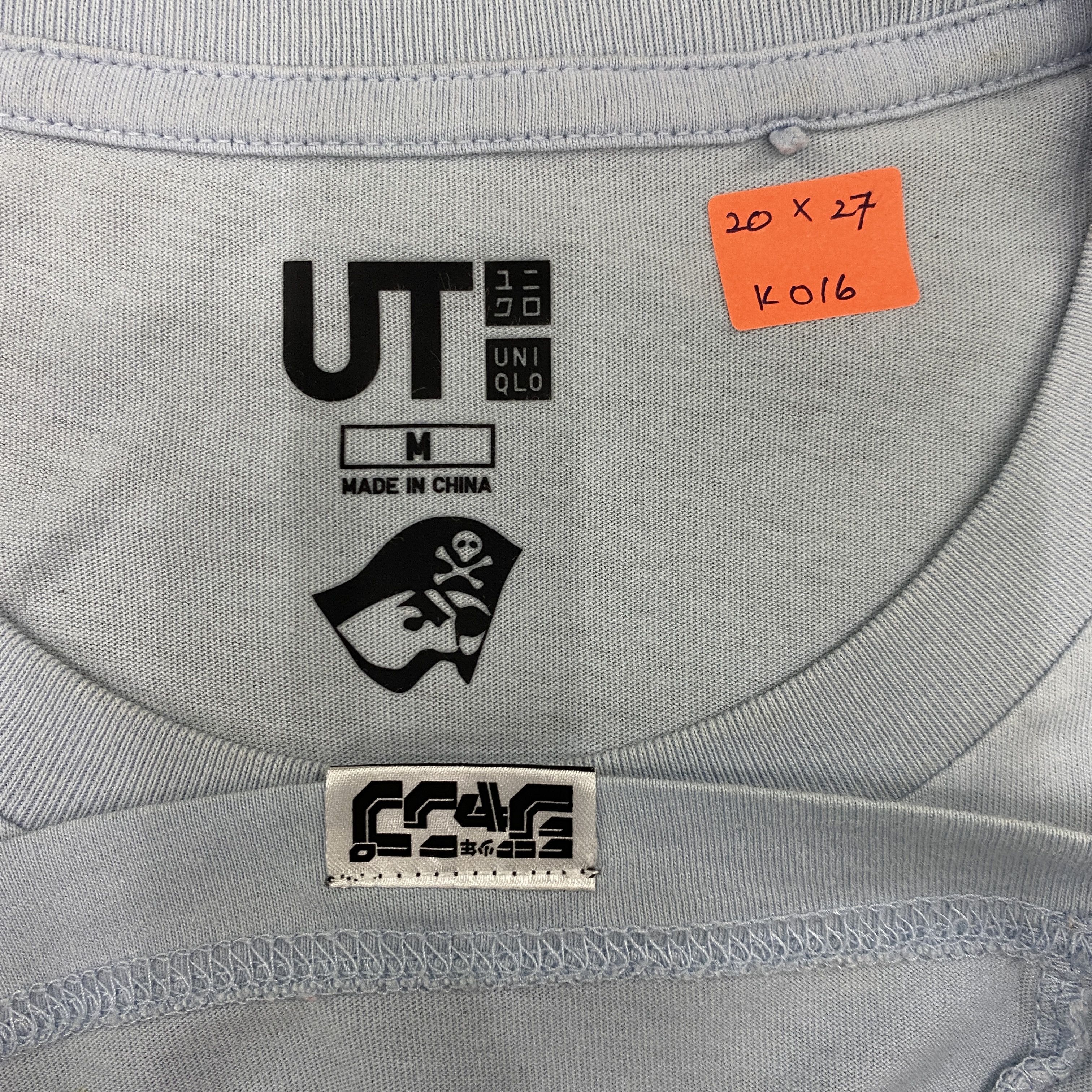Anime Uniqlo x Kirua Zoldick Medium Shirt - K016 Size US M / EU 48-50 / 2 - 6 Thumbnail