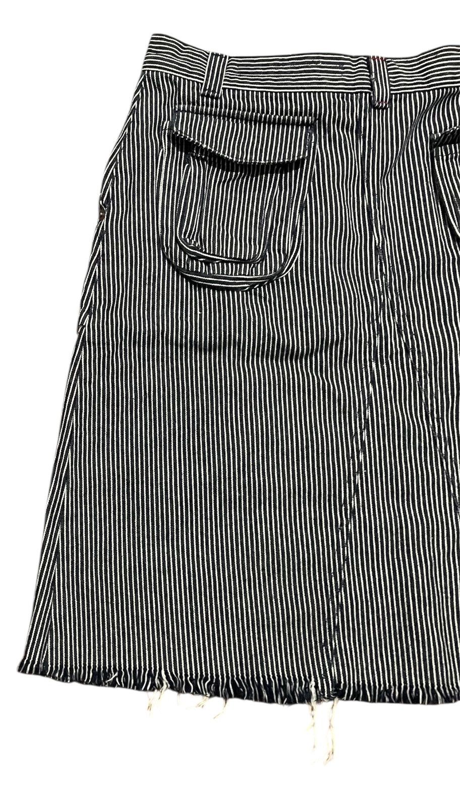 Issey Miyake ISSEY MIYAKE SUNAO KUWAHARA MID-LENGTH SKIRT Size 30" / US 8 / IT 44 - 10 Thumbnail
