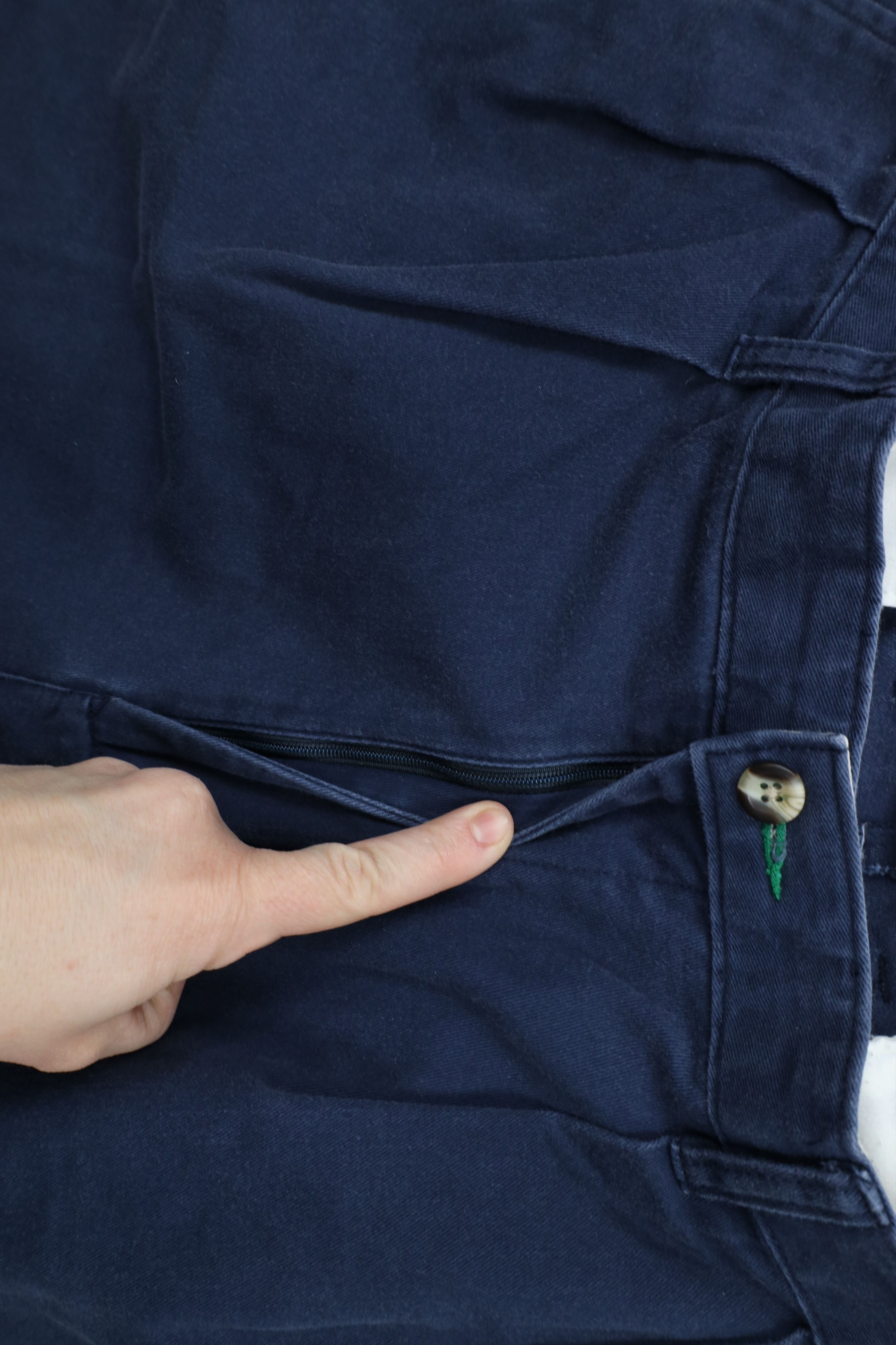 Tommy Hilfiger × Vintage Vintage 90s Tommy Hilfiger Cuffed Wide Leg Chino Pants Size US 34 / EU 50 - 5 Thumbnail