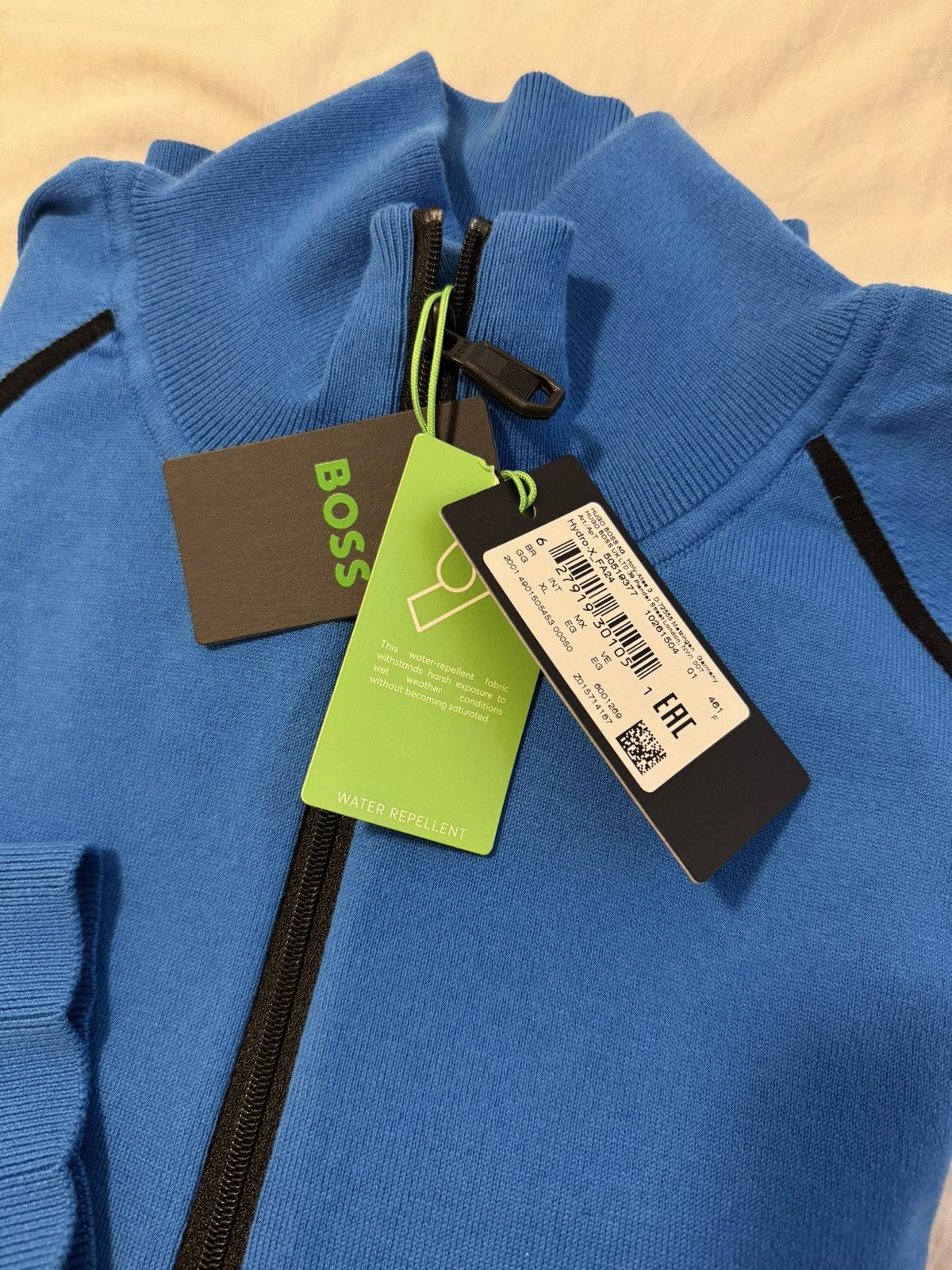 Hugo Boss Sweater with Color Blocking with Logo Size US XL / EU 56 / 4 - 3 Thumbnail