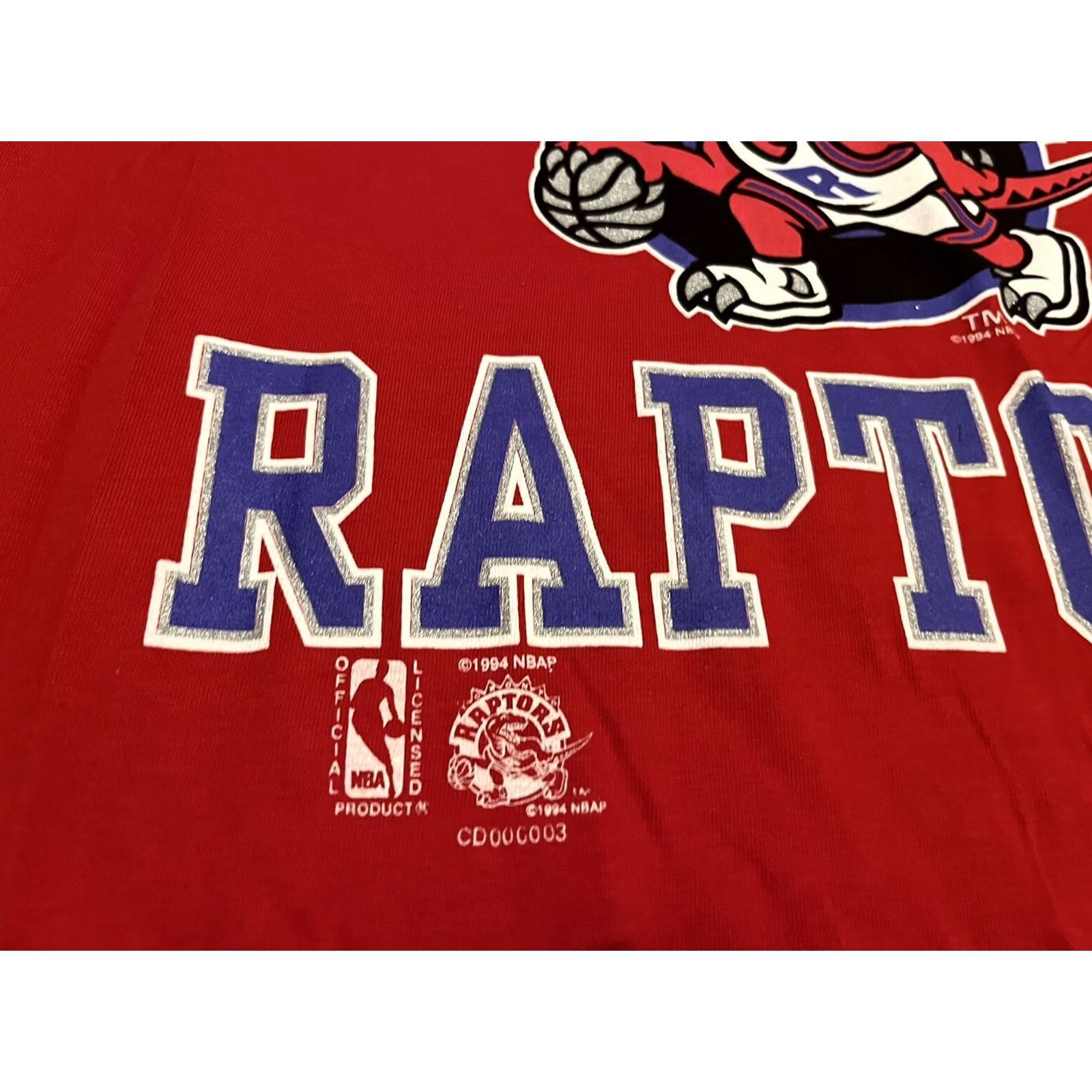 Vintage VINTAGE Raptors Waves Red T-Shirt Size L Mens 1994 Basketball Team 90s Shirt Size US L / EU 52-54 / 3 - 2 Thumbnail