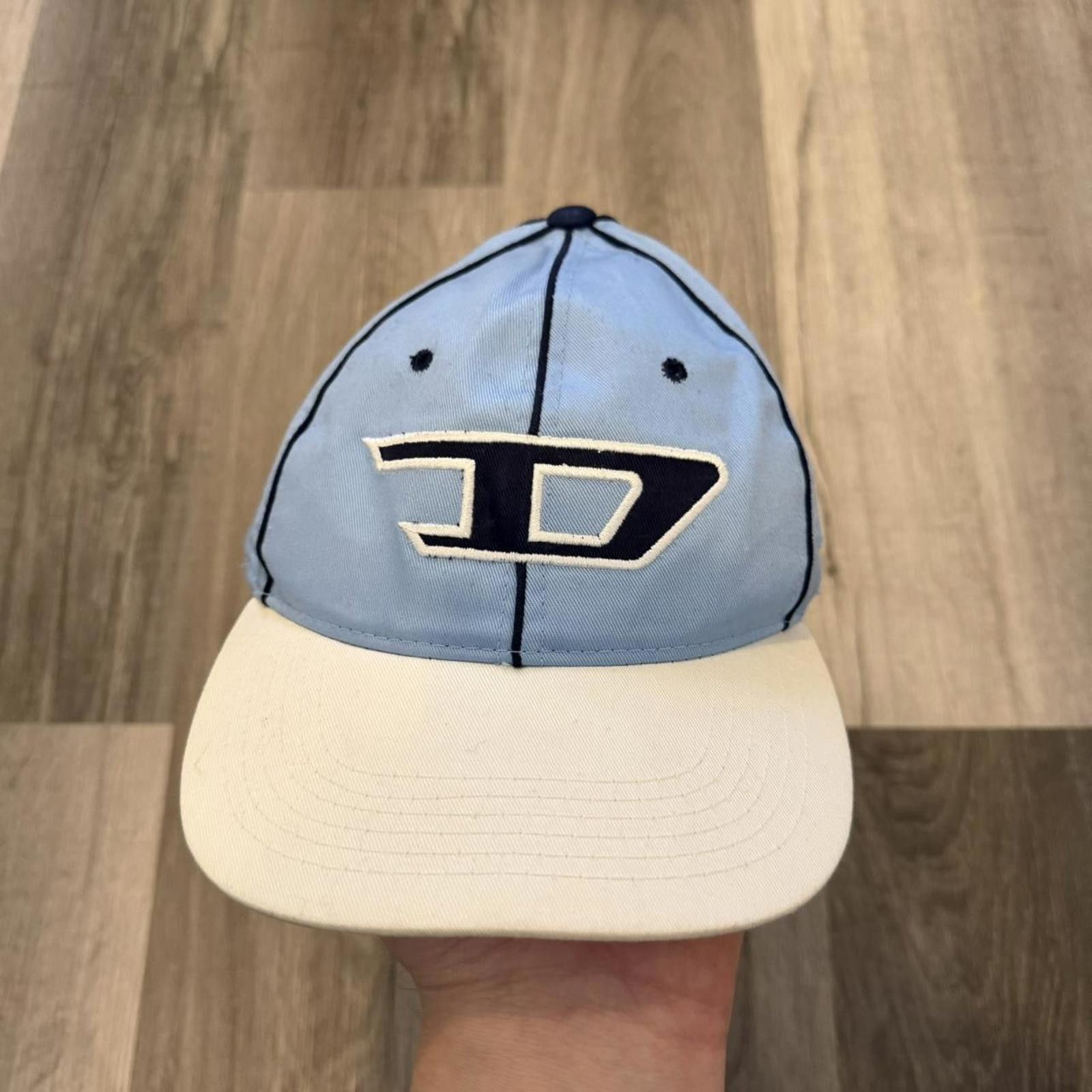 Diesel Vintage diesel SnapBack hat 90s/00s OS Size ONE SIZE - 1 Thumbnail